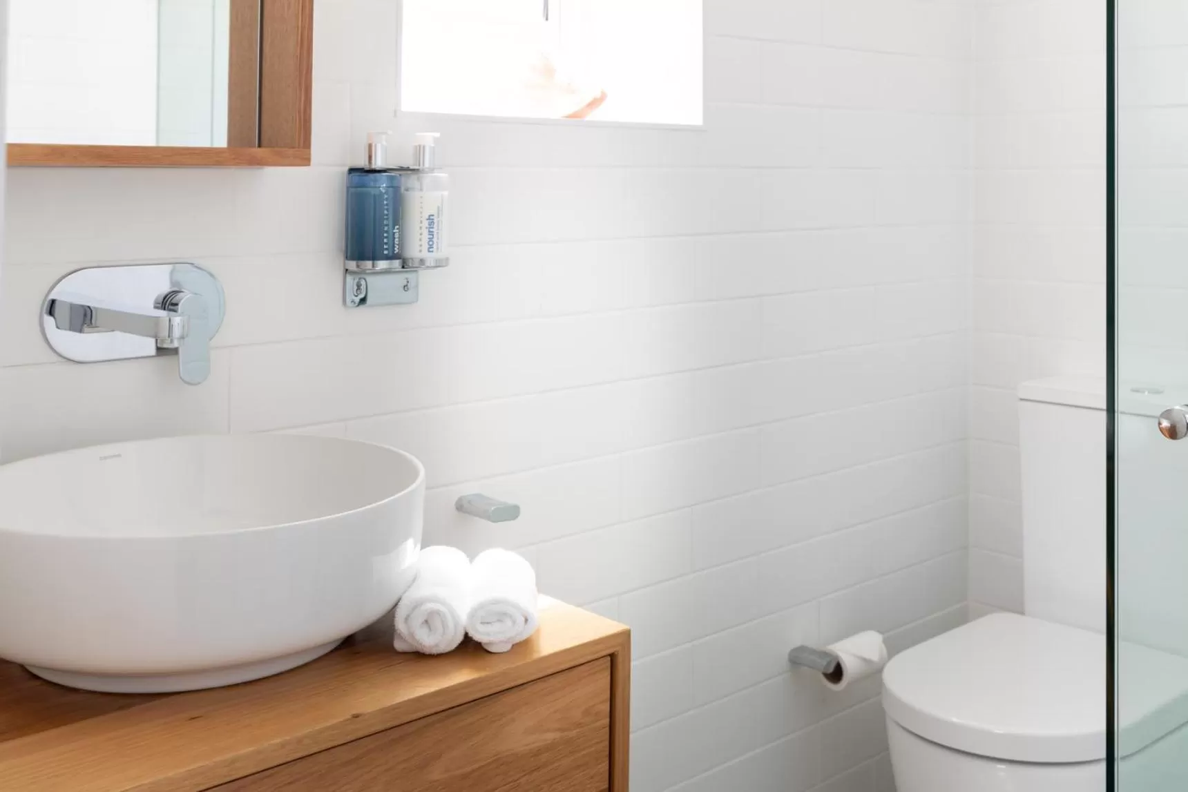 Bathroom in The Clovelly Hotel