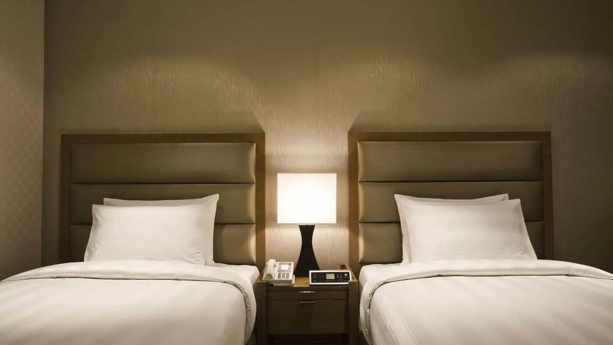 Bedroom, Bed in LOTTE CITY HOTEL Mapo