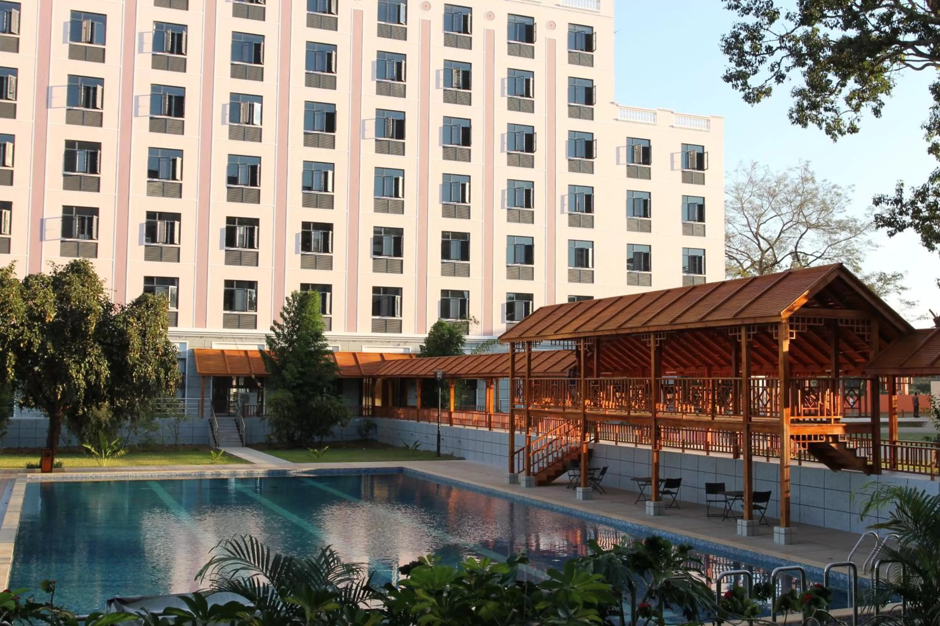 Swimming pool in Sogecoa Golden Peacock