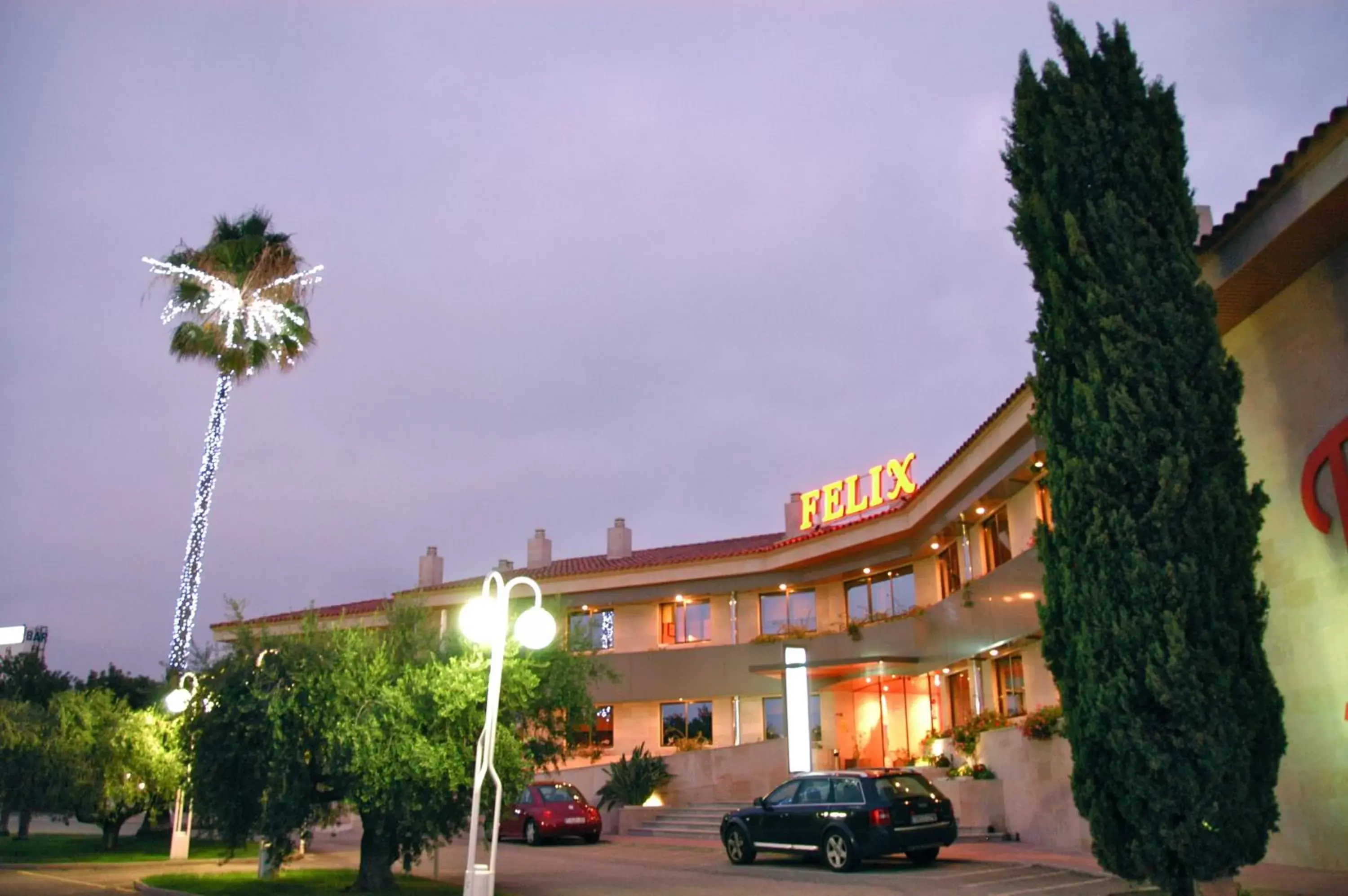 Property Building in Felix Hotel