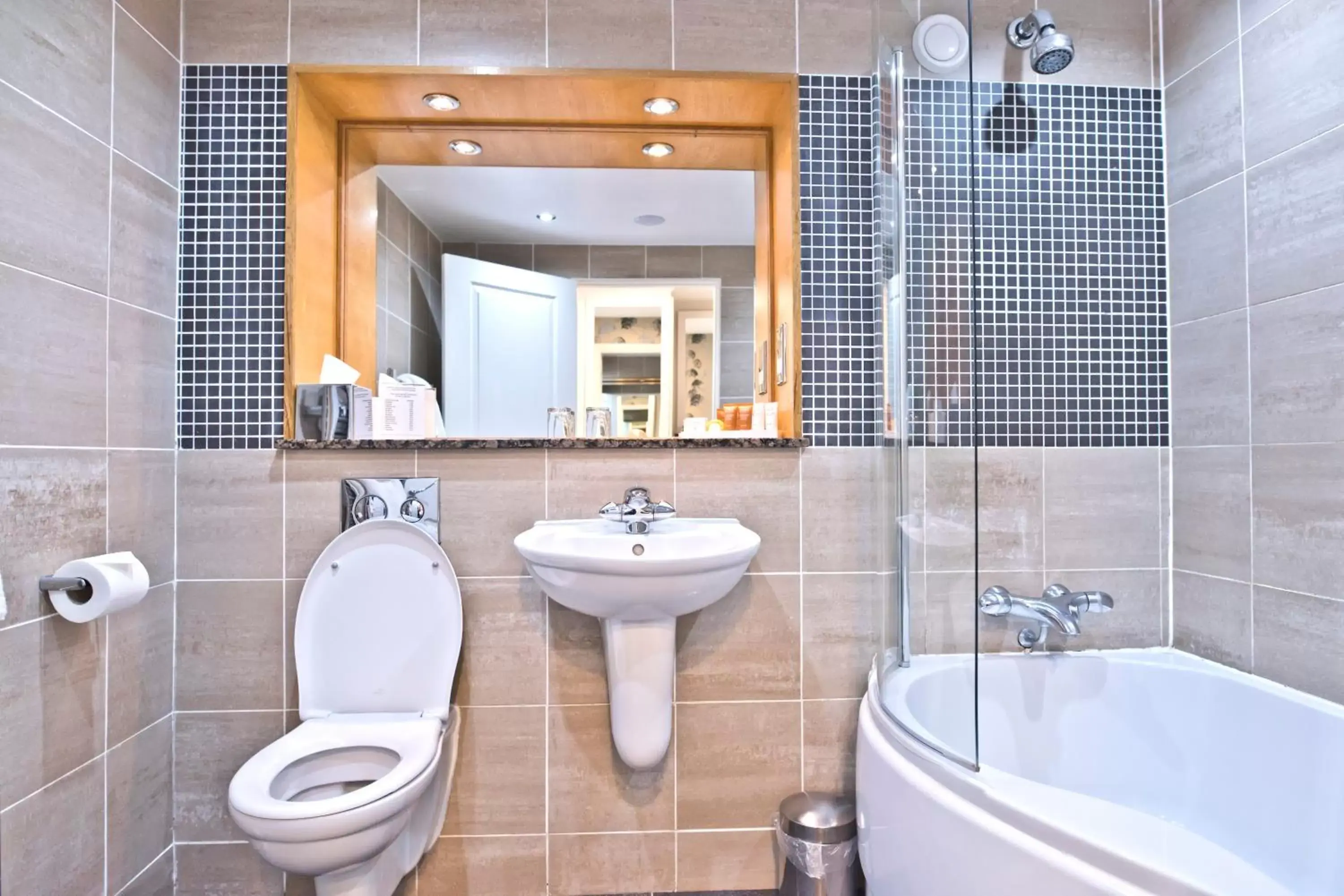 Bathroom in Thornton Hall Hotel And Spa