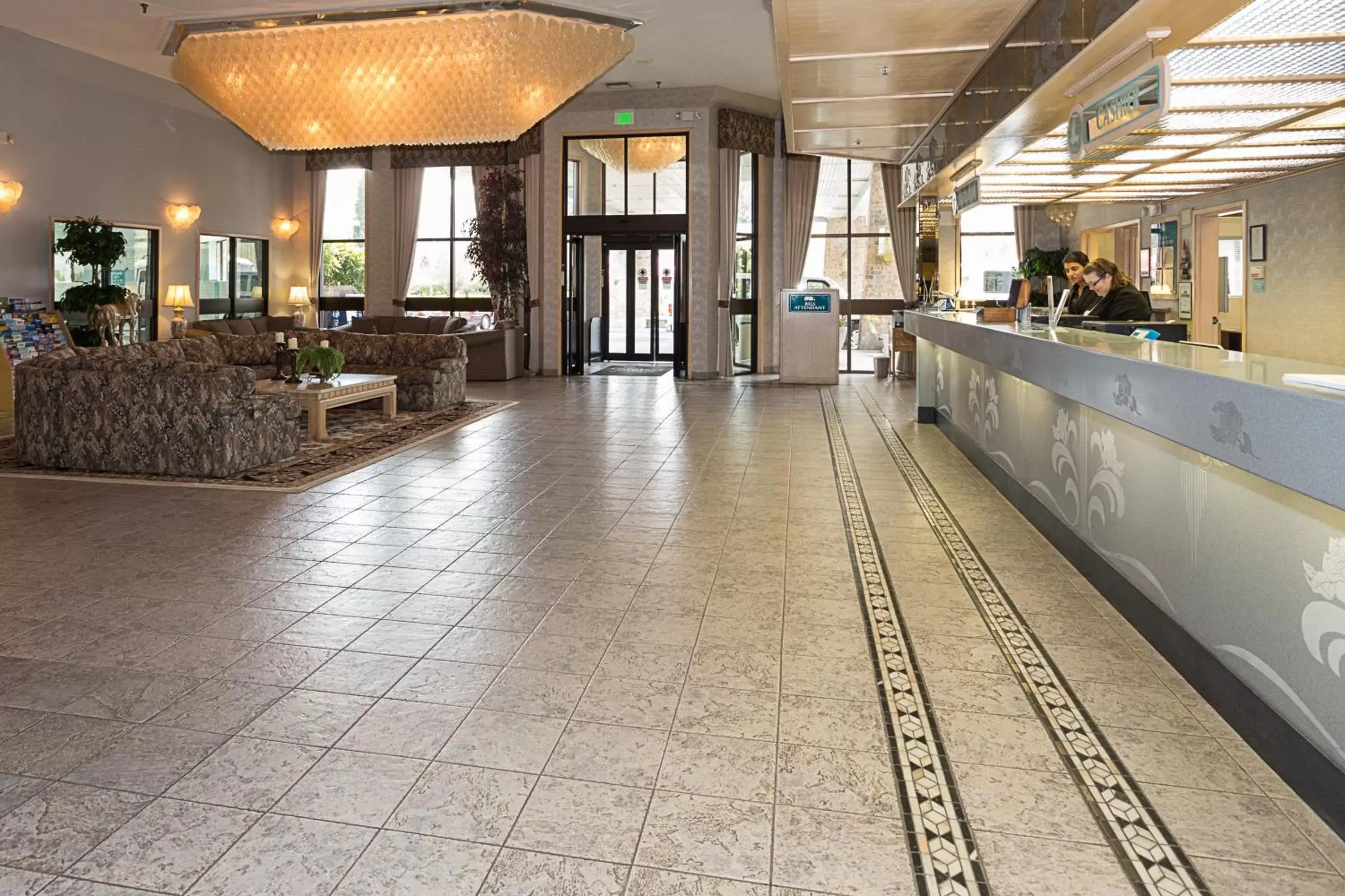 Lobby or reception, Lobby/Reception in Shilo Inn Portland Airport