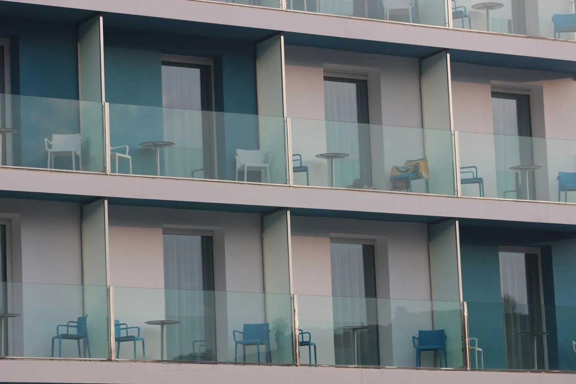 Facade/entrance in Rocatel