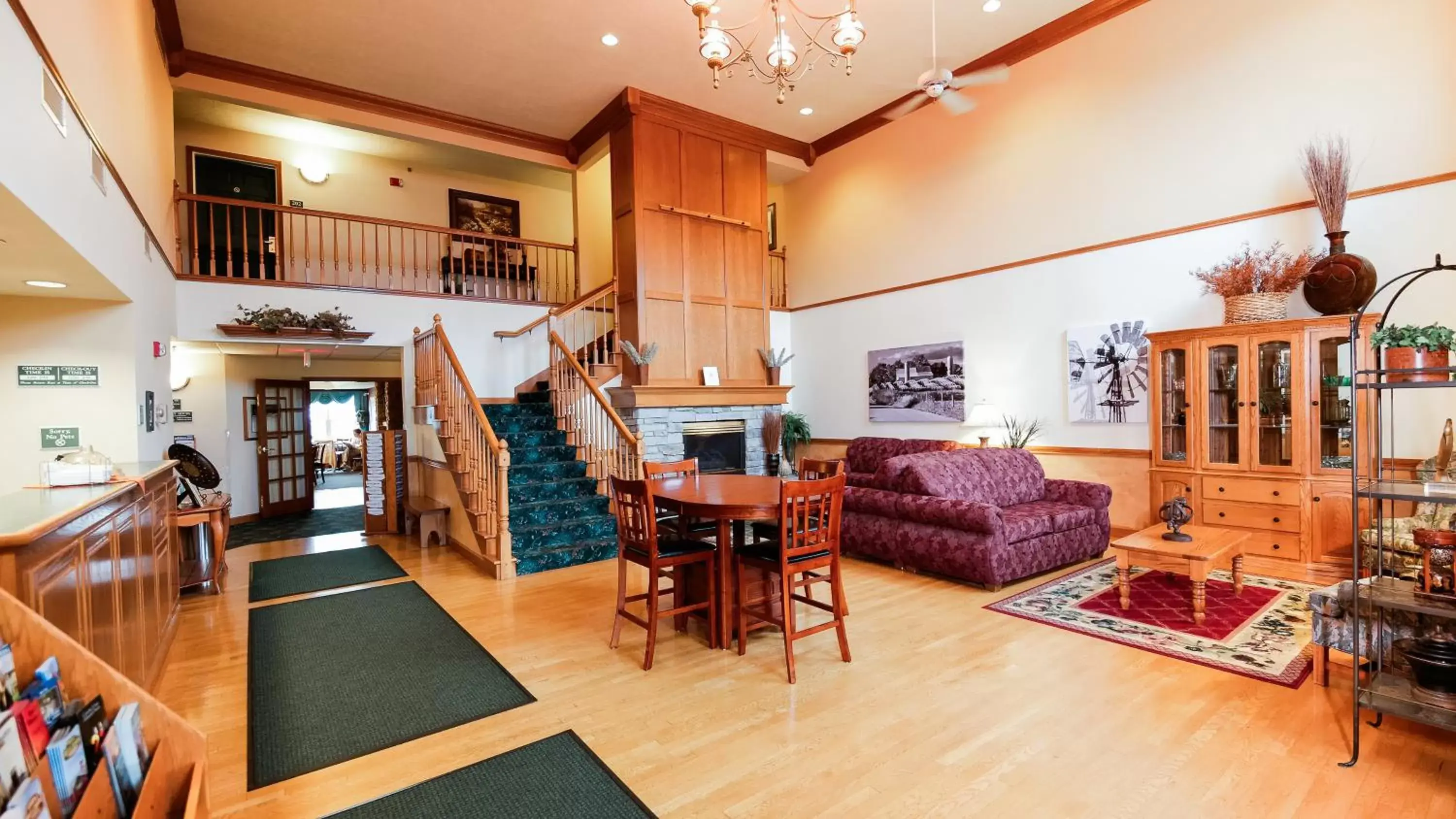 Lobby or reception in Van Buren Hotel Lobby or reception in Van Buren Hotel