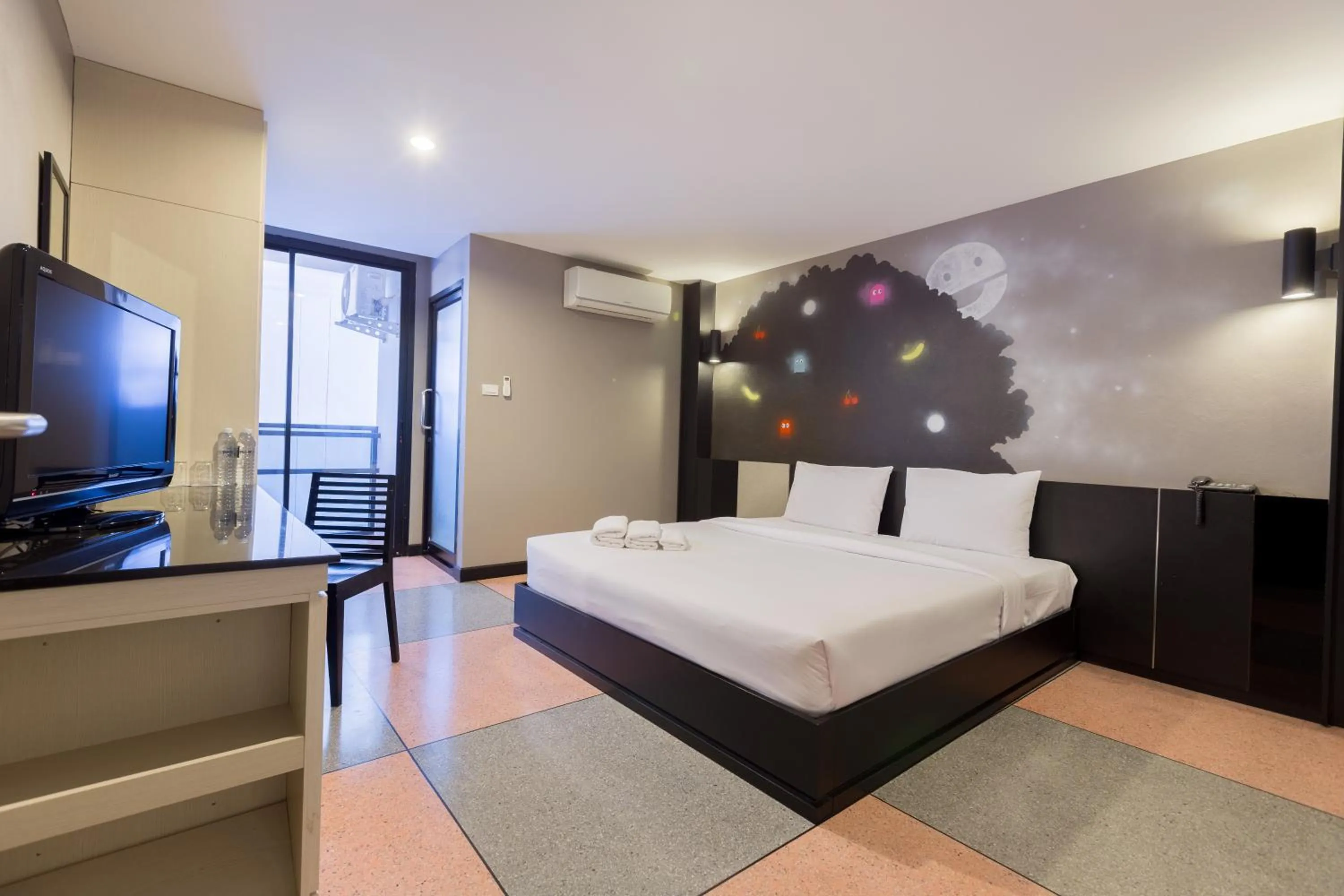 Bedroom, Bed in Pen Ta Hug Hotel