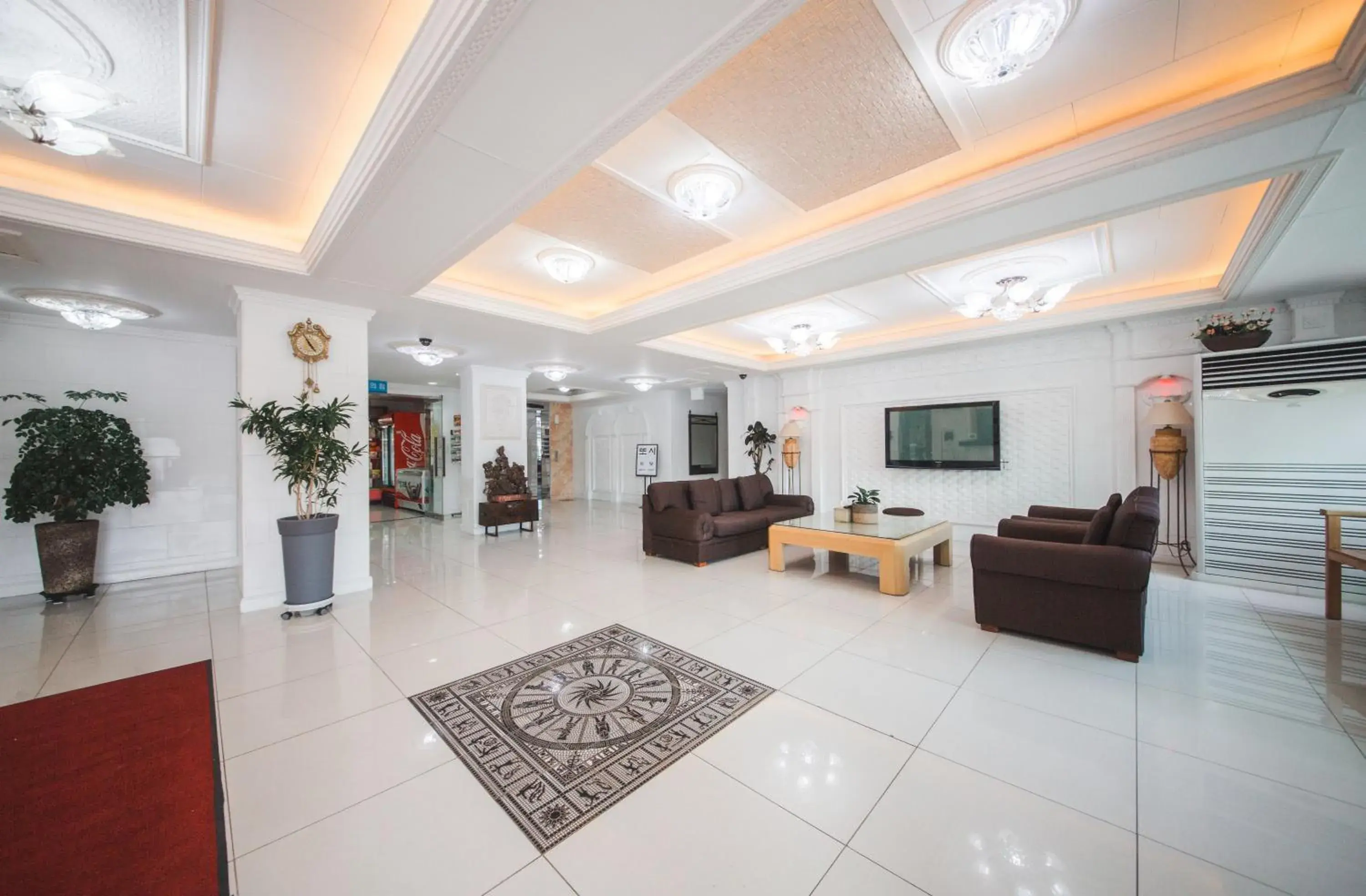 Lobby or reception in Jungmun Resort Jeju Lobby or reception in Jungmun Resort Jeju