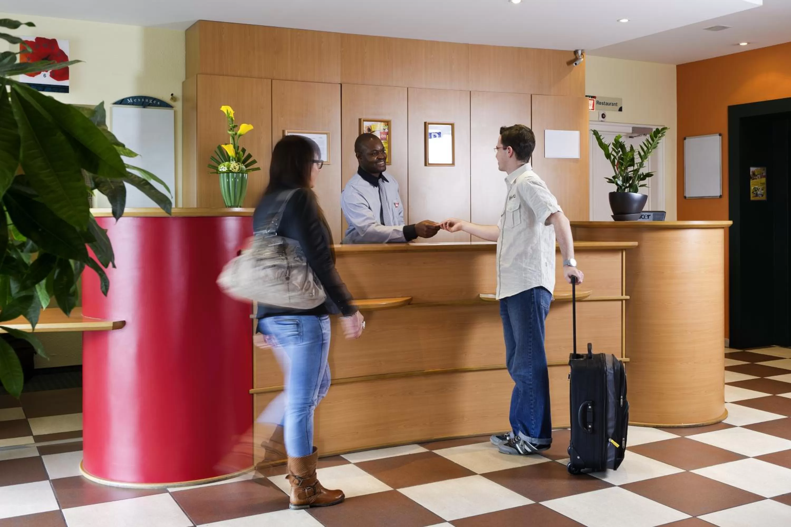 People in ibis Charleroi Centre Gare