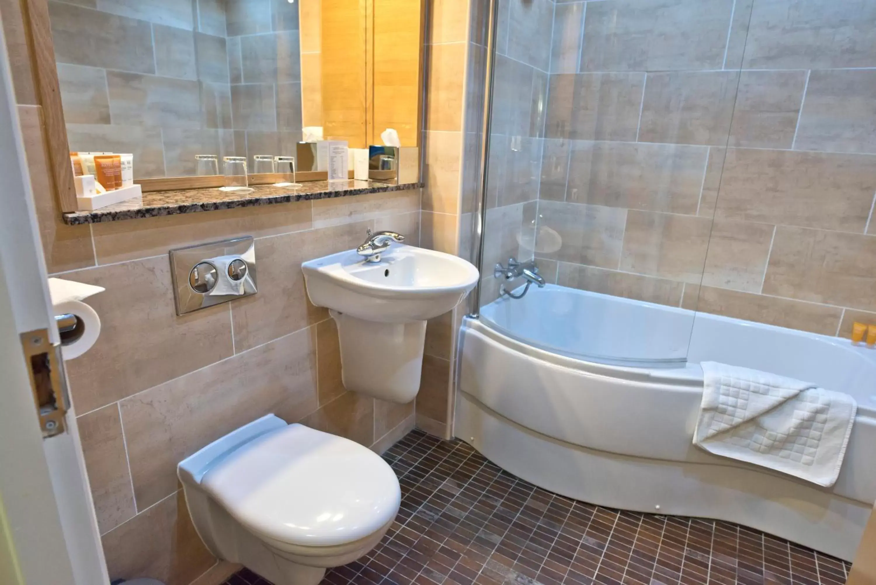 Bathroom in Thornton Hall Hotel And Spa