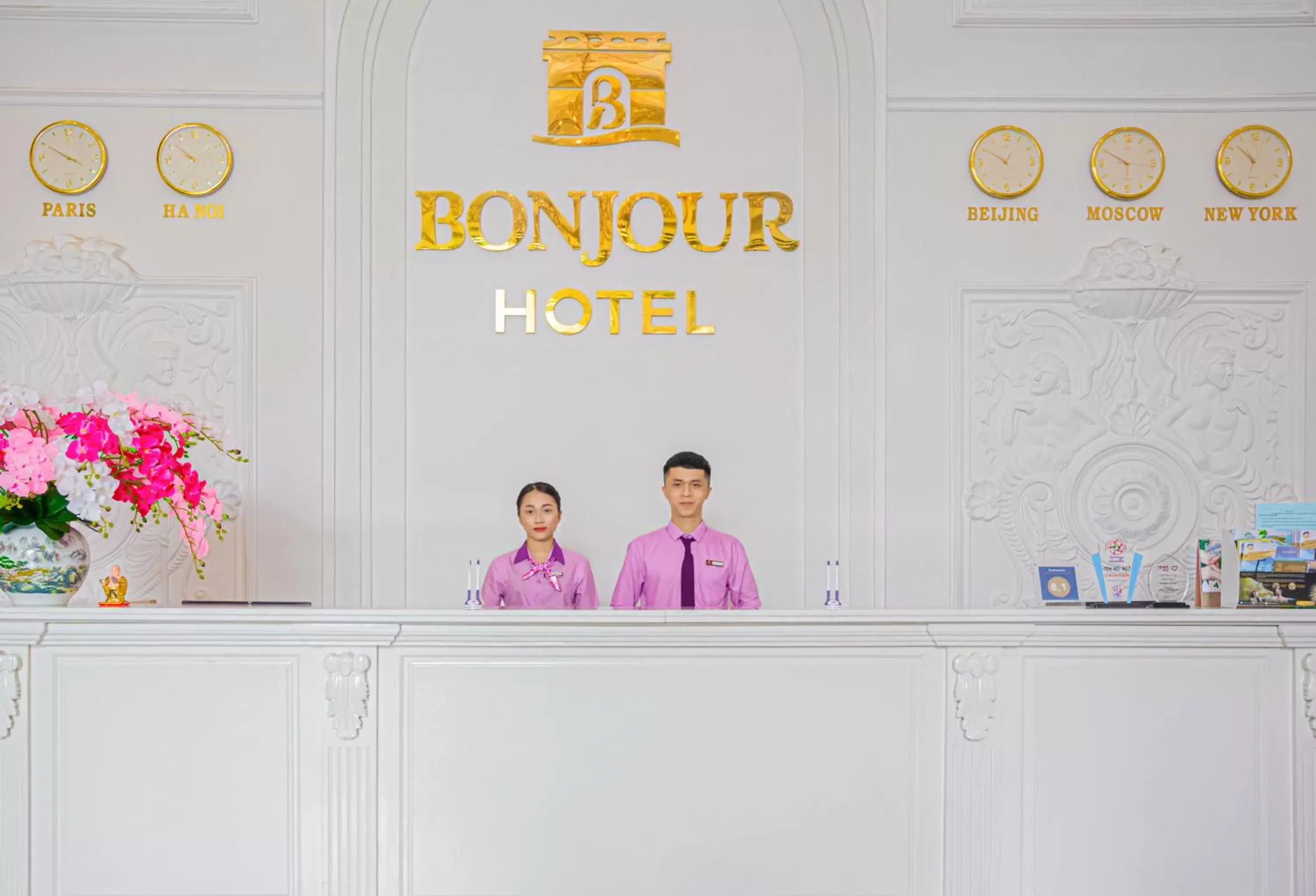 Communal lounge/ TV room, Lobby/Reception in Bonjour Nha Trang Hotel