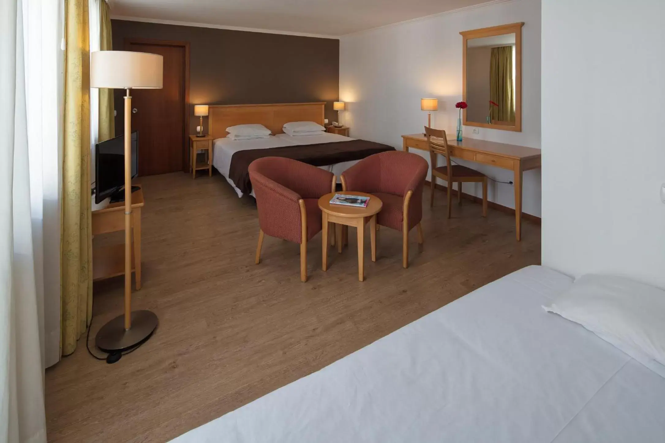 Bedroom, Bed in Hotel Orquidea