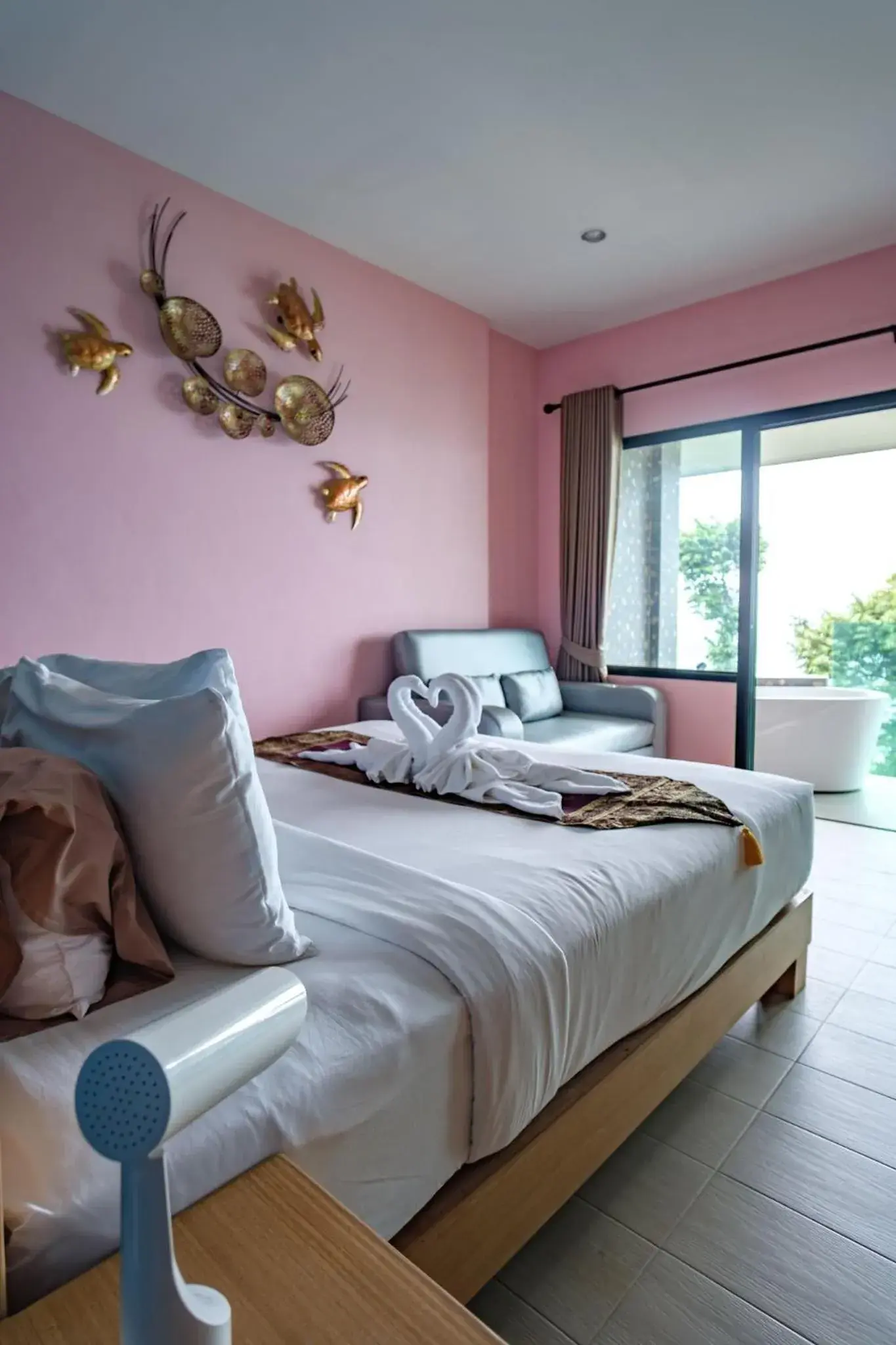 Bed in Cliff Lanta Suite-Koh Lanta Krabi