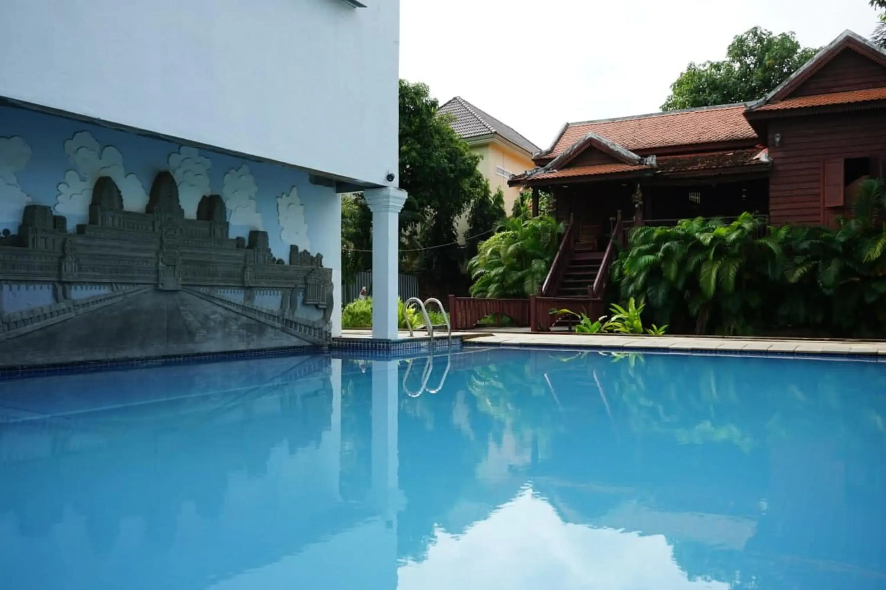 , Swimming Pool in Vimean Sovannaphoum Resort