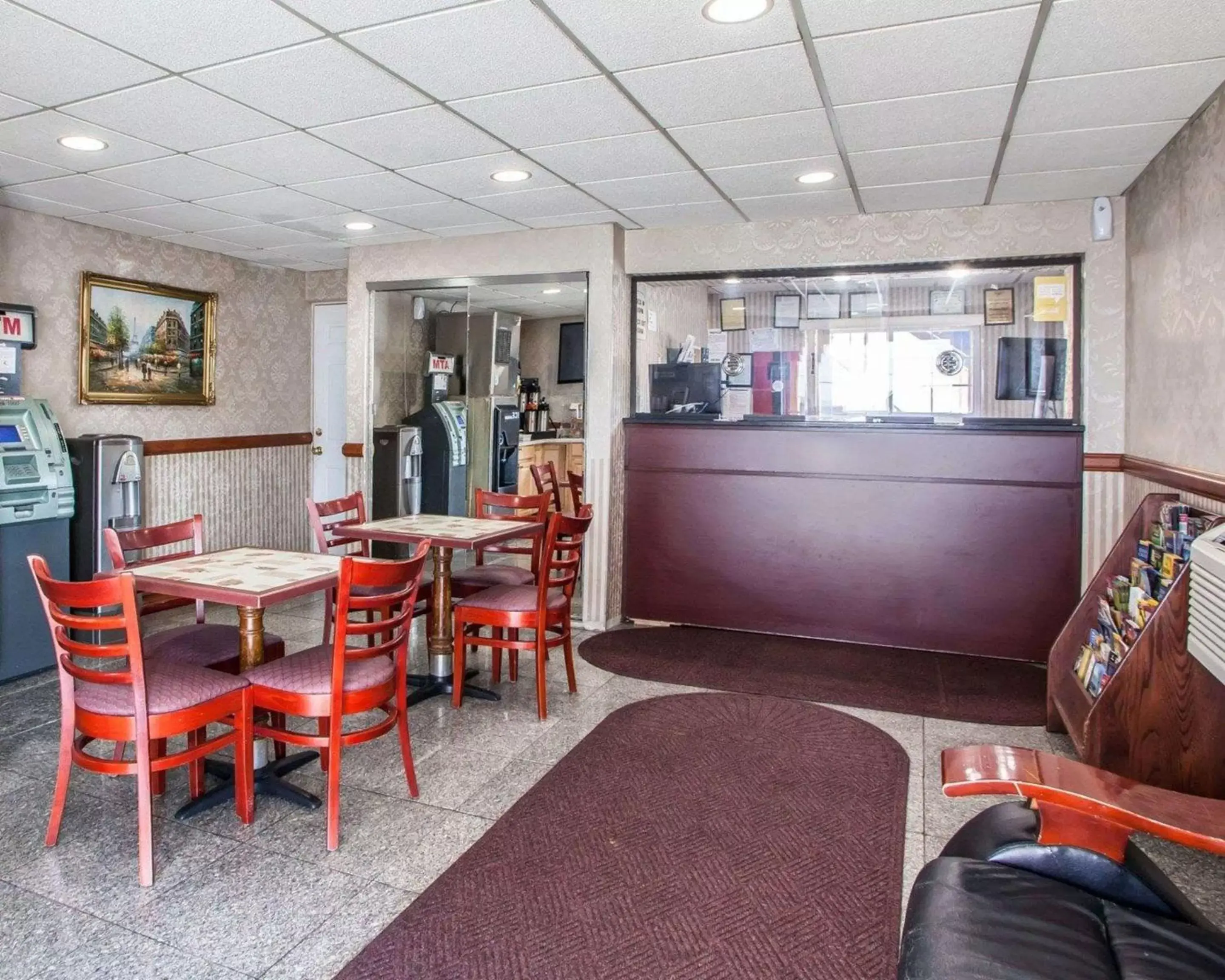 Lobby or reception in Rodeway Inn Jersey City near Hoboken