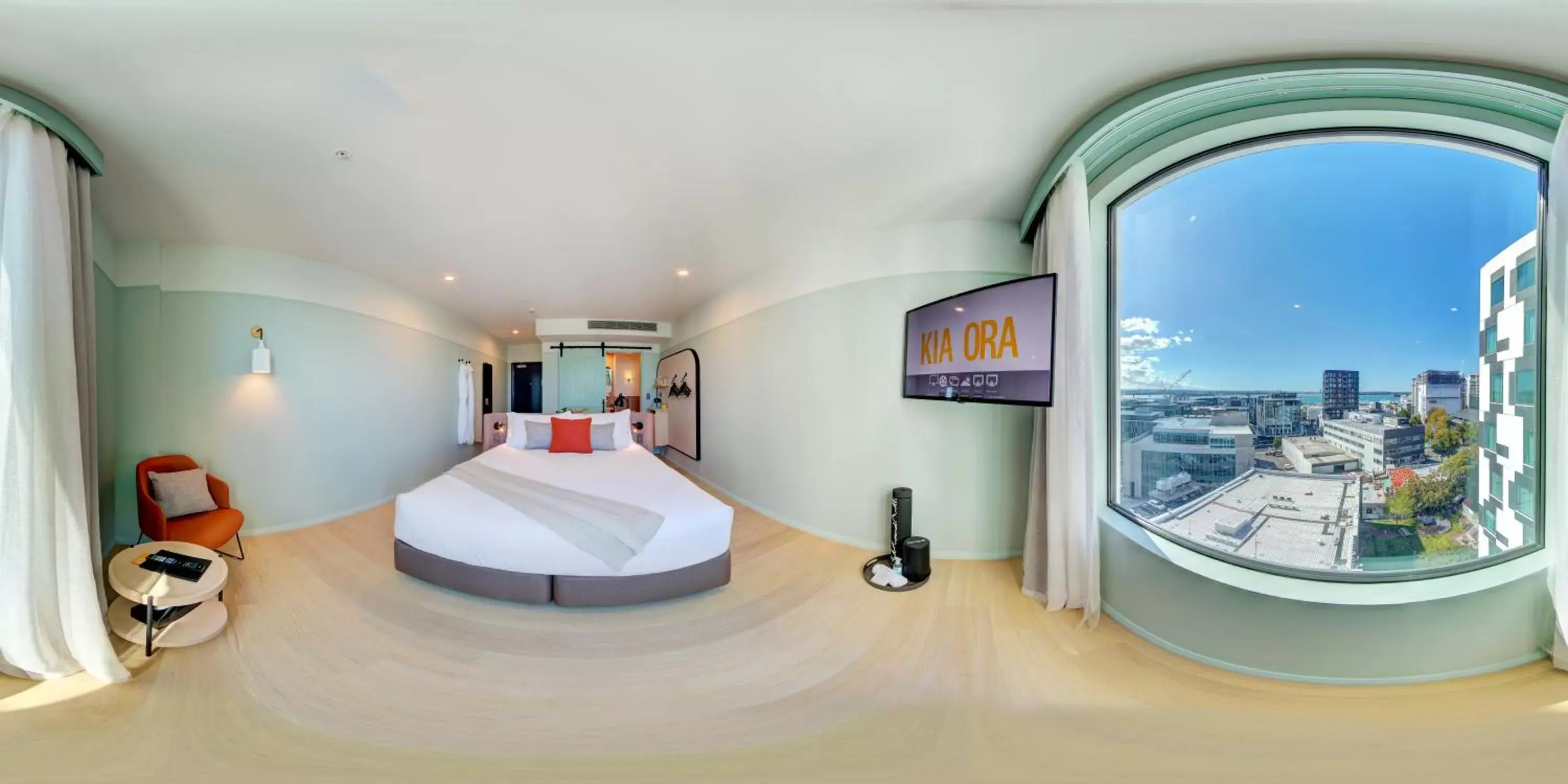 Bedroom in Sudima Auckland City