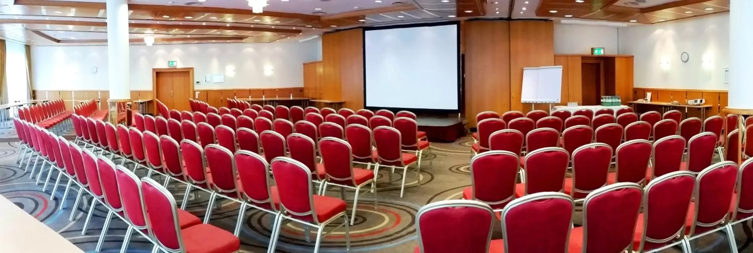 Meeting/conference room in Holiday Inn Stuttgart, an IHG Hotel