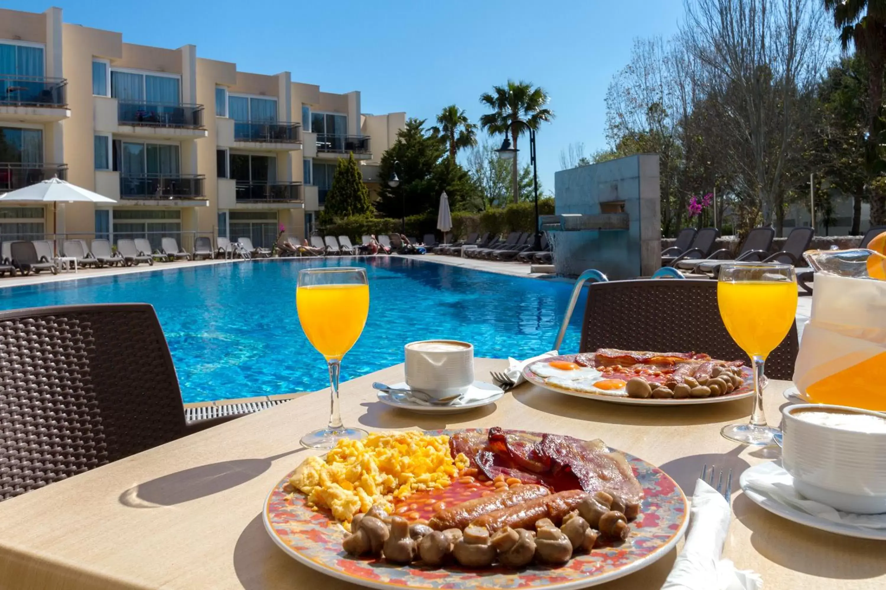 Food close-up, Swimming Pool in Duvabitat Apartments