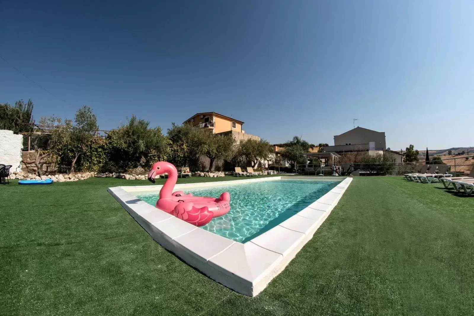 Swimming Pool in B&B Villa Kairos