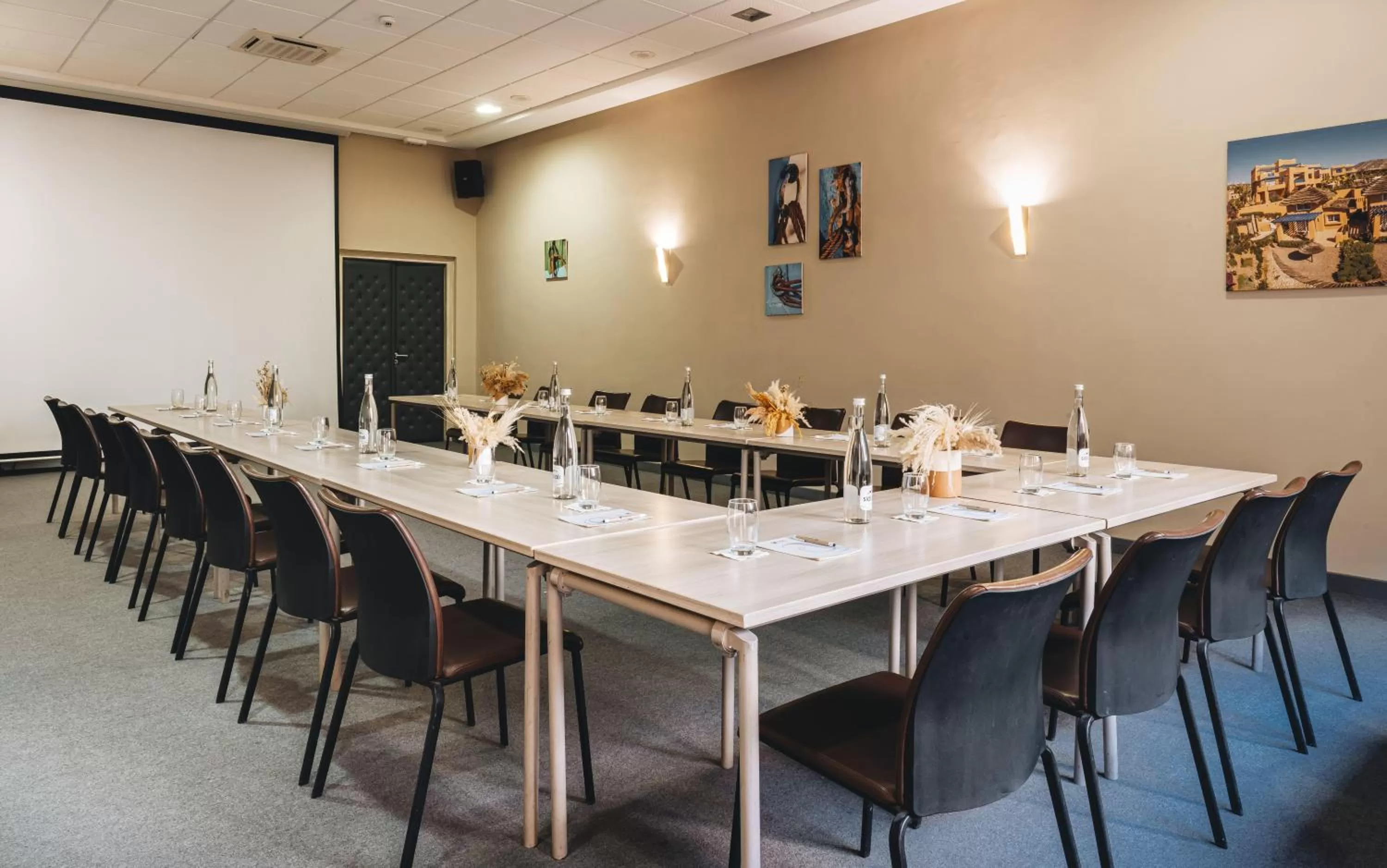 Meeting/conference room in Paradis Plage Surf Yoga & Spa