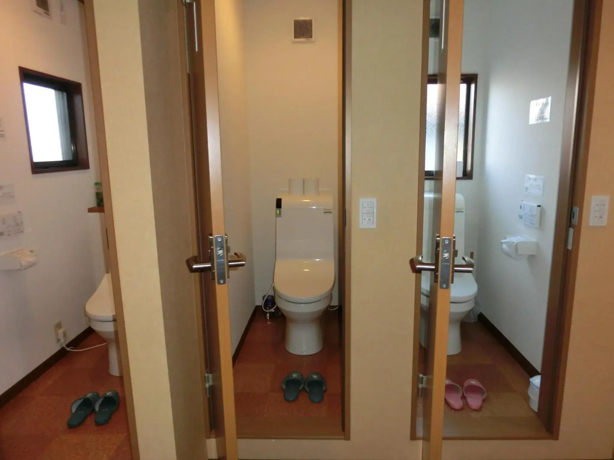Toilet, Bathroom in Mt Fuji Hostel Michael's
