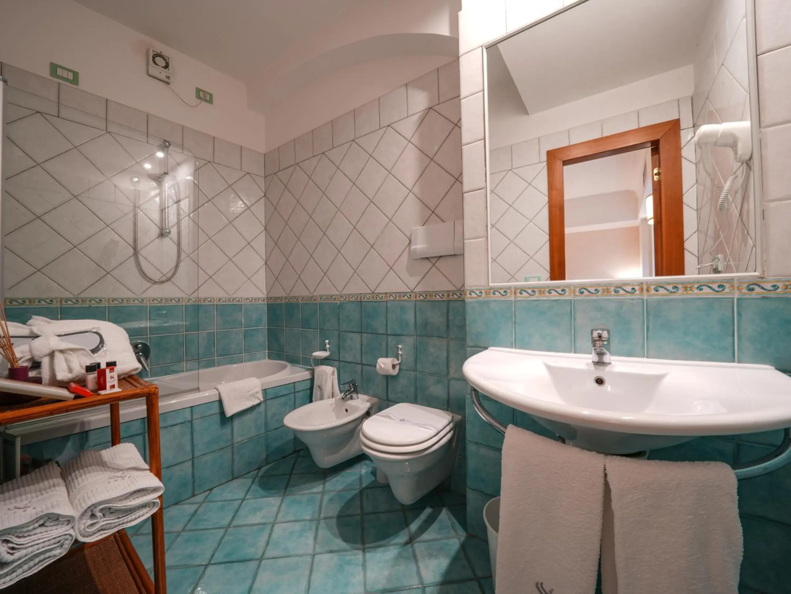 Bathroom in Hotel Scapolatiello