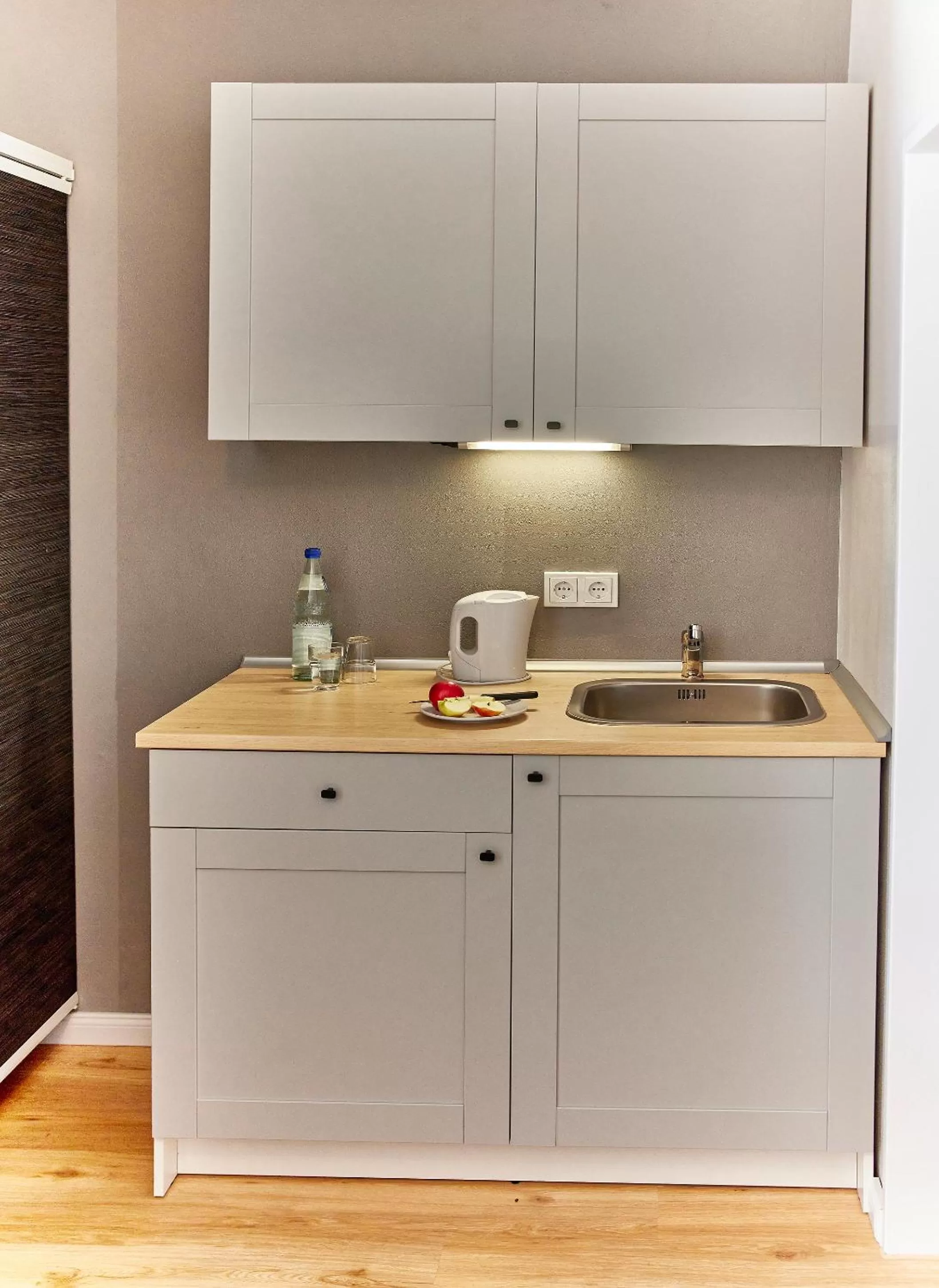 Kitchen or kitchenette in Schlei Hotel