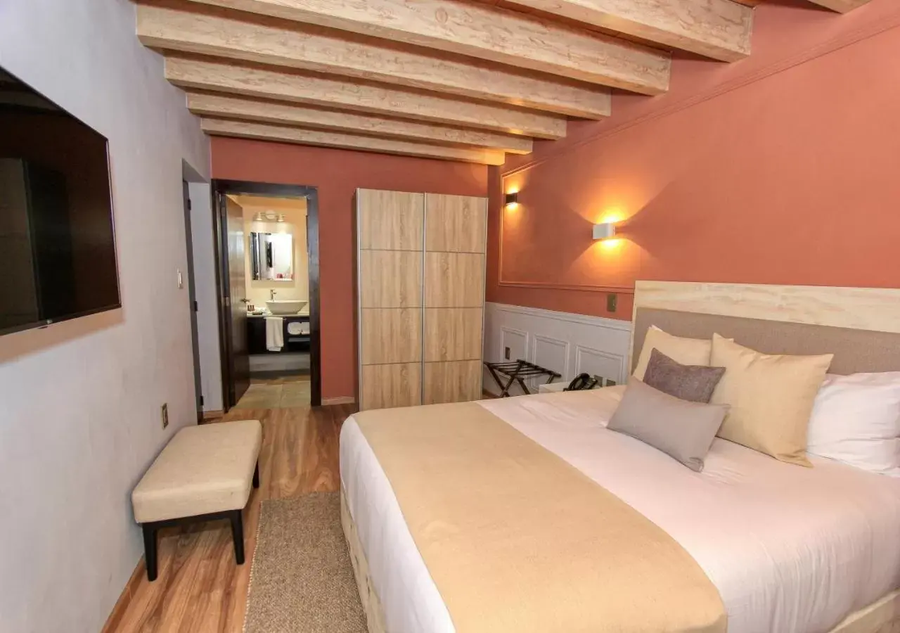 Photo of the whole room, Bed in Casa Florencia Hotel Boutique