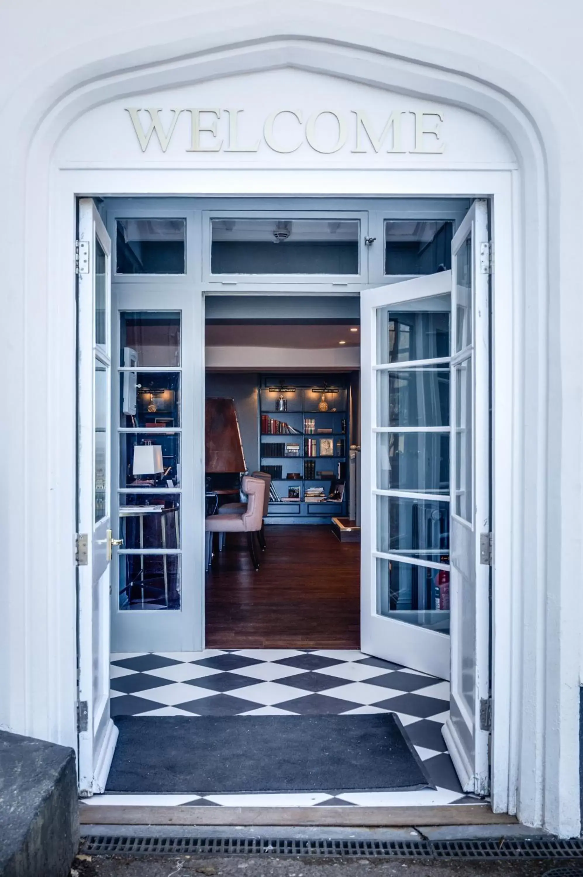 Facade/entrance in Cottage In The Wood