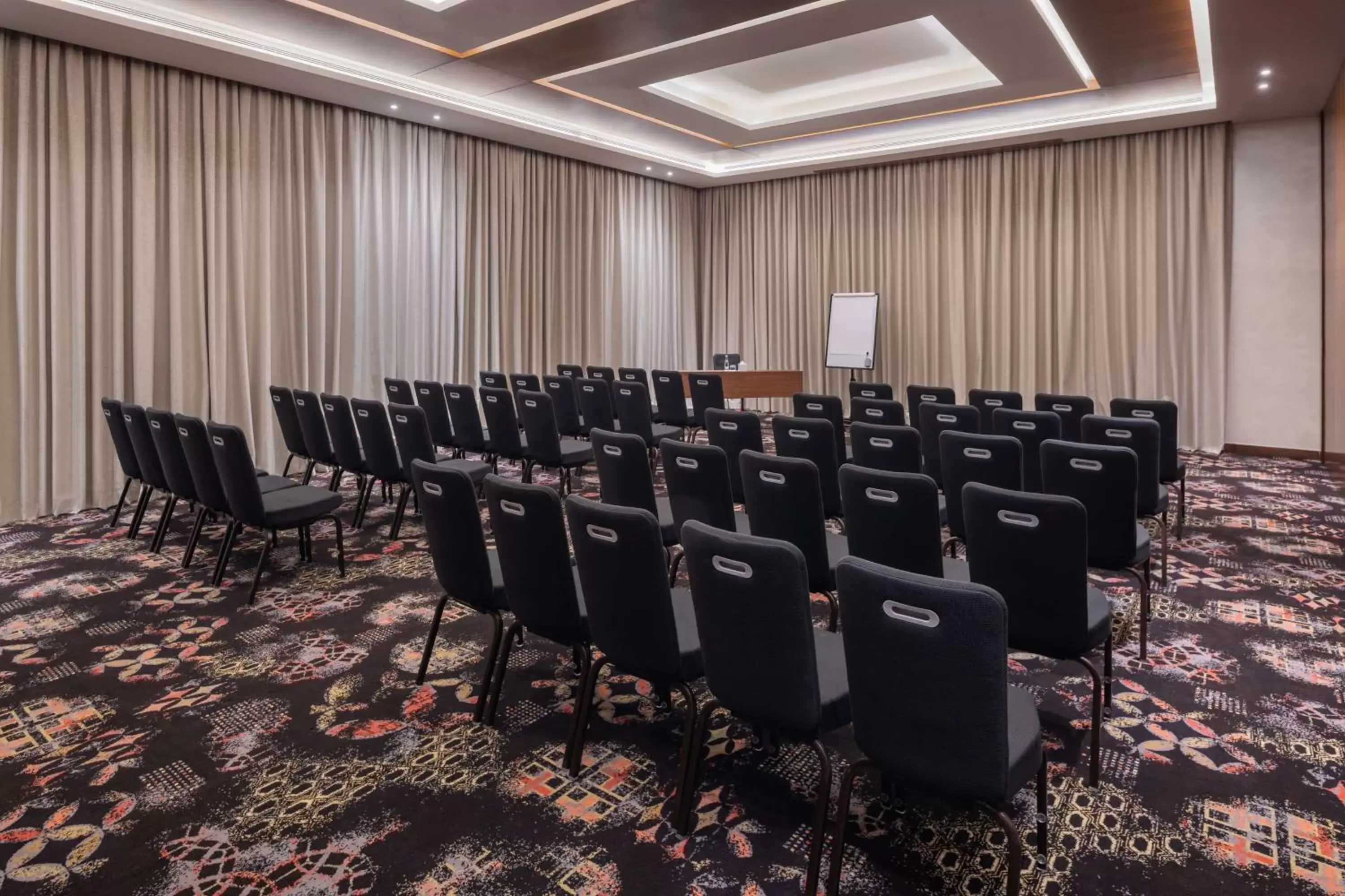 Business facilities in Radisson Resort Ras Al Khaimah Marjan Island