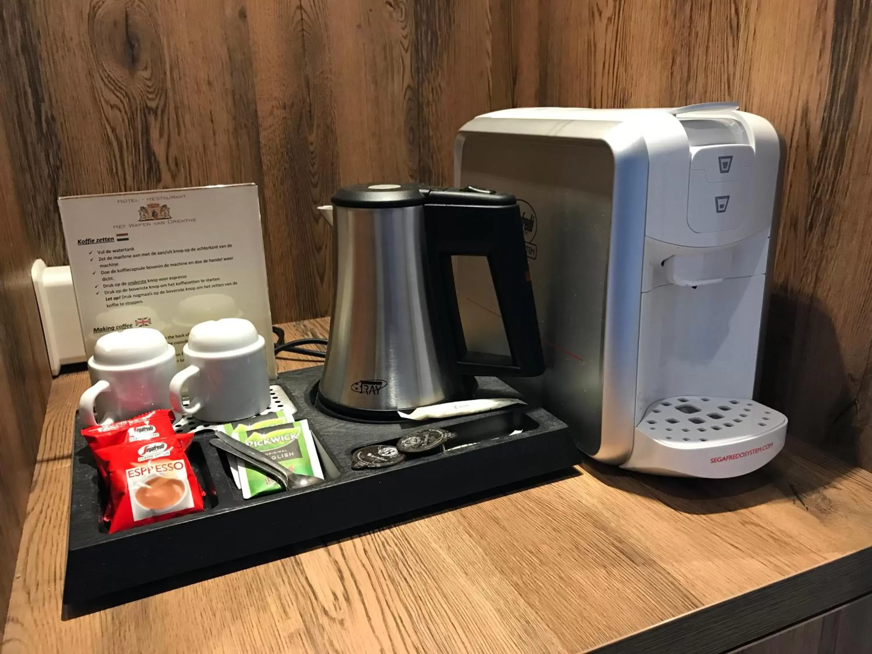 Non alcoholic drinks, Coffee/Tea Facilities in Hotel Het Wapen van Drenthe