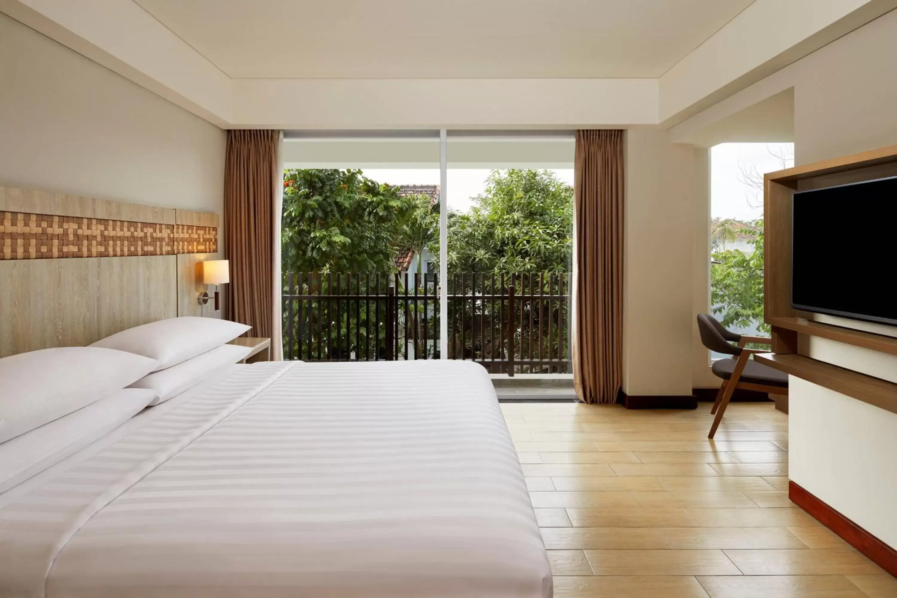 Photo of the whole room in Fairfield by Marriott Bali Legian