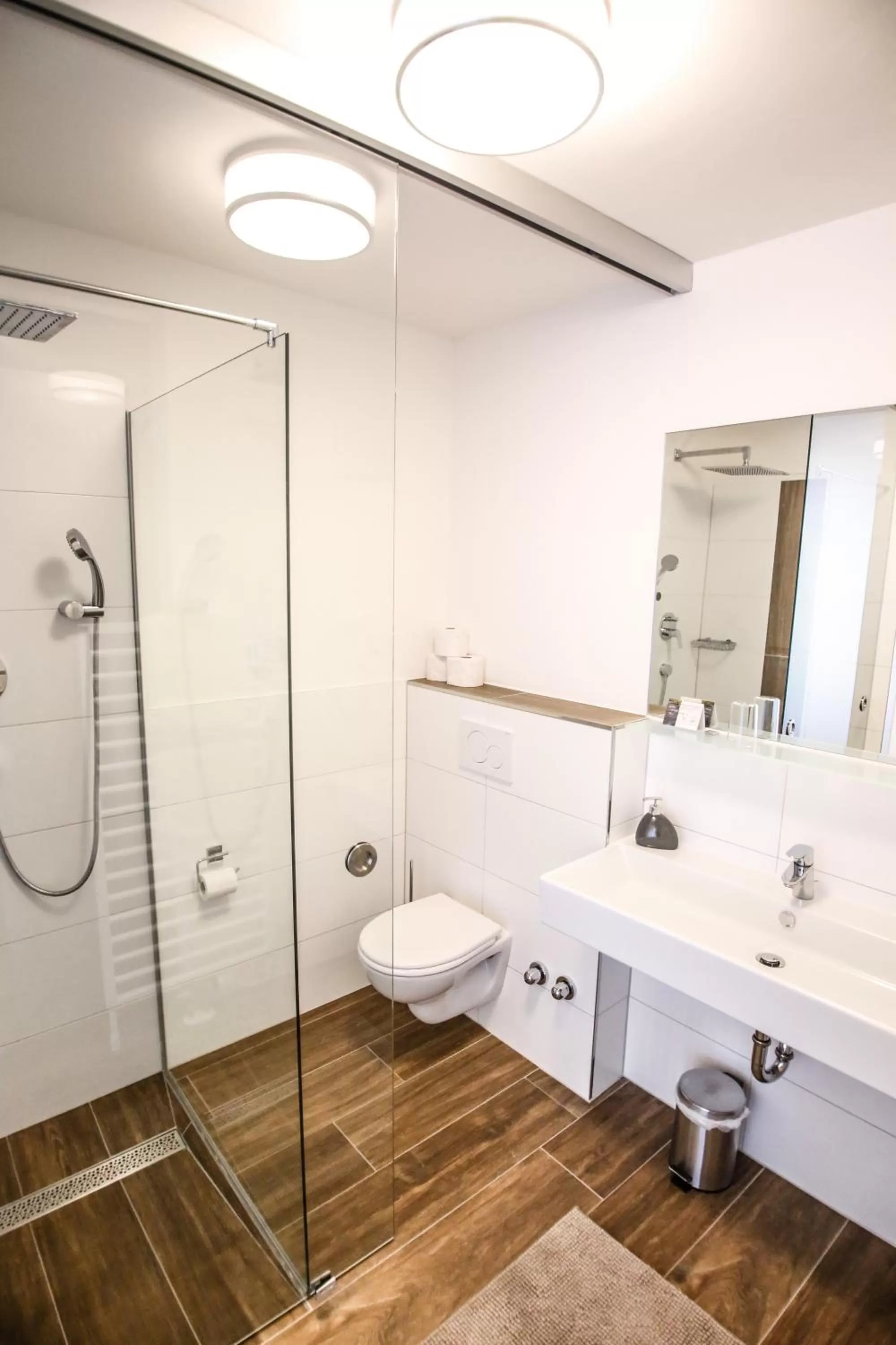 Bathroom in Pension Café Maier