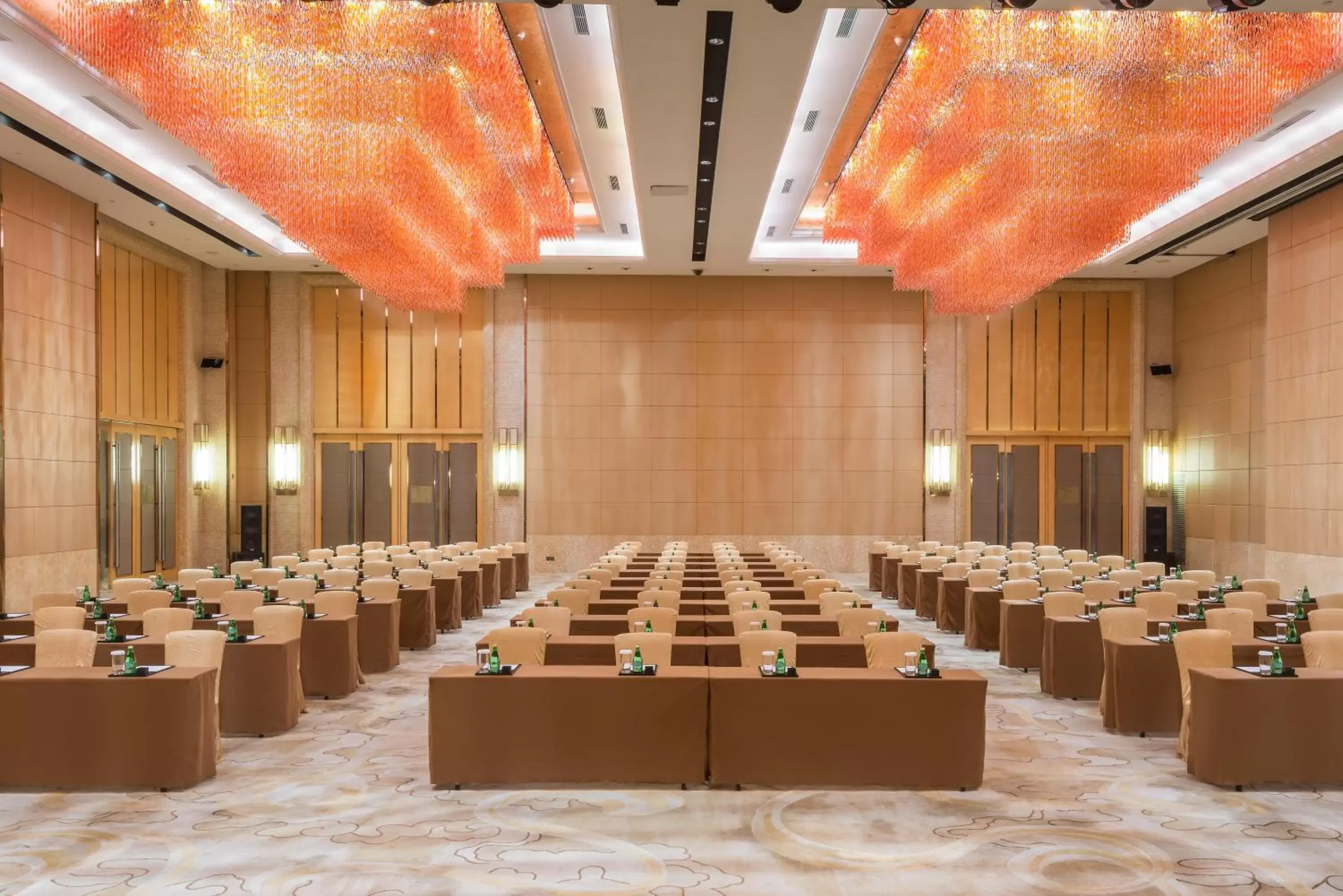 Meeting/conference room in Crowne Plaza Hotel Lanzhou, an IHG Hotel