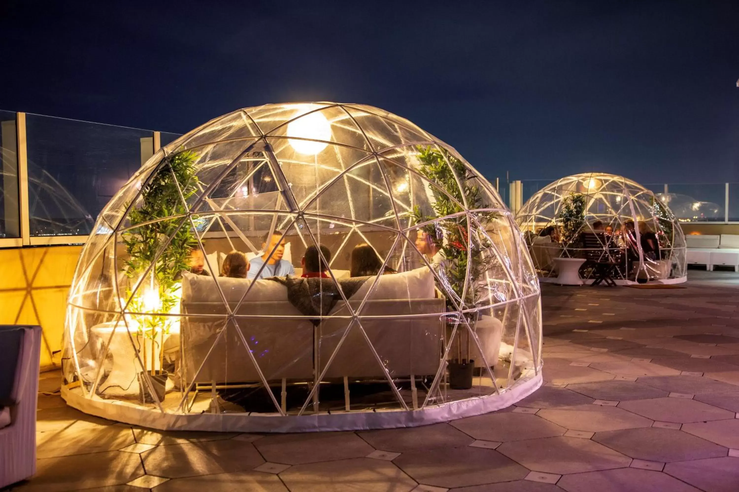 Restaurant/places to eat in Hilton Virginia Beach Oceanfront Restaurant/places to eat in Hilton Virginia Beach Oceanfront