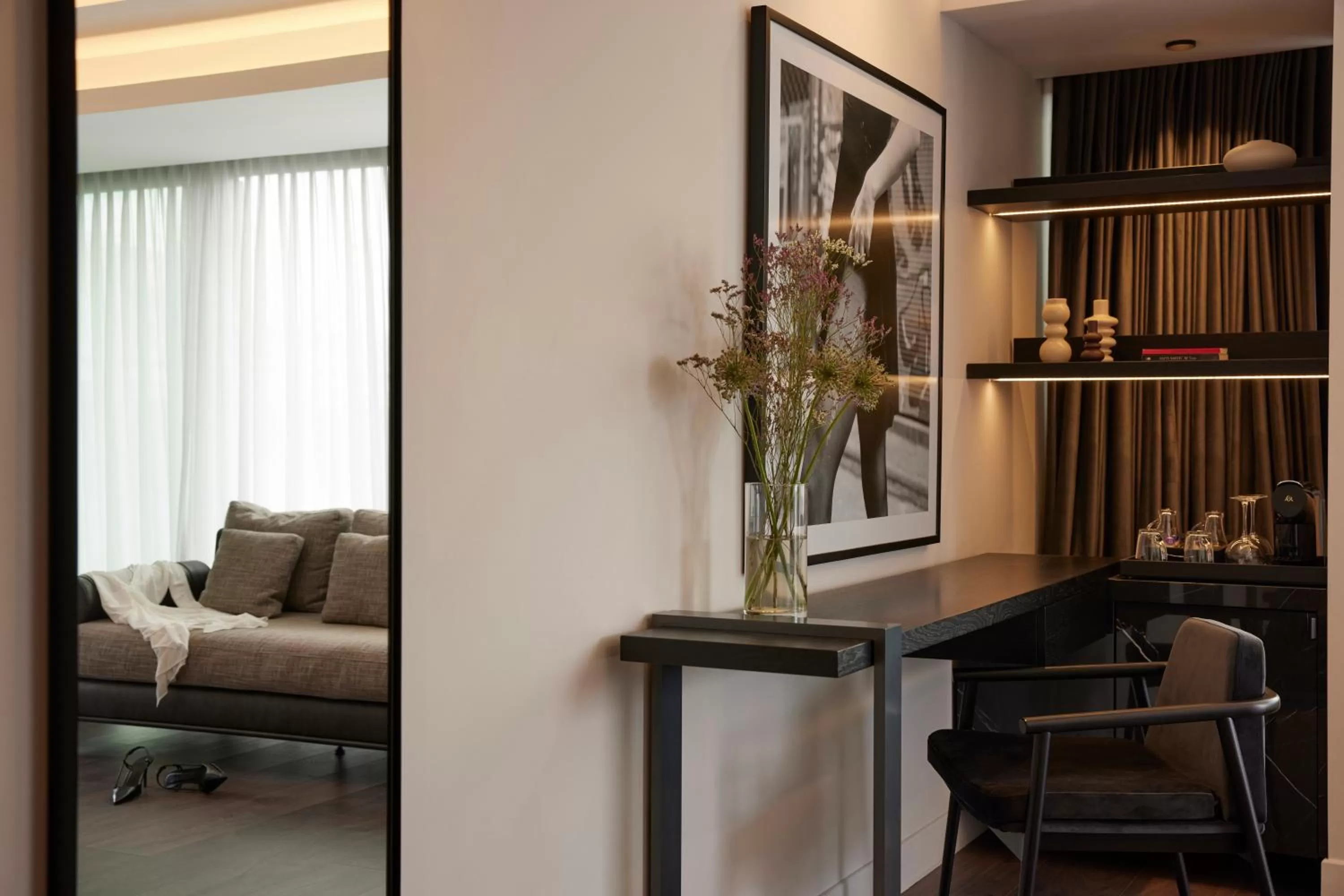 Decorative detail in Teight Hotel