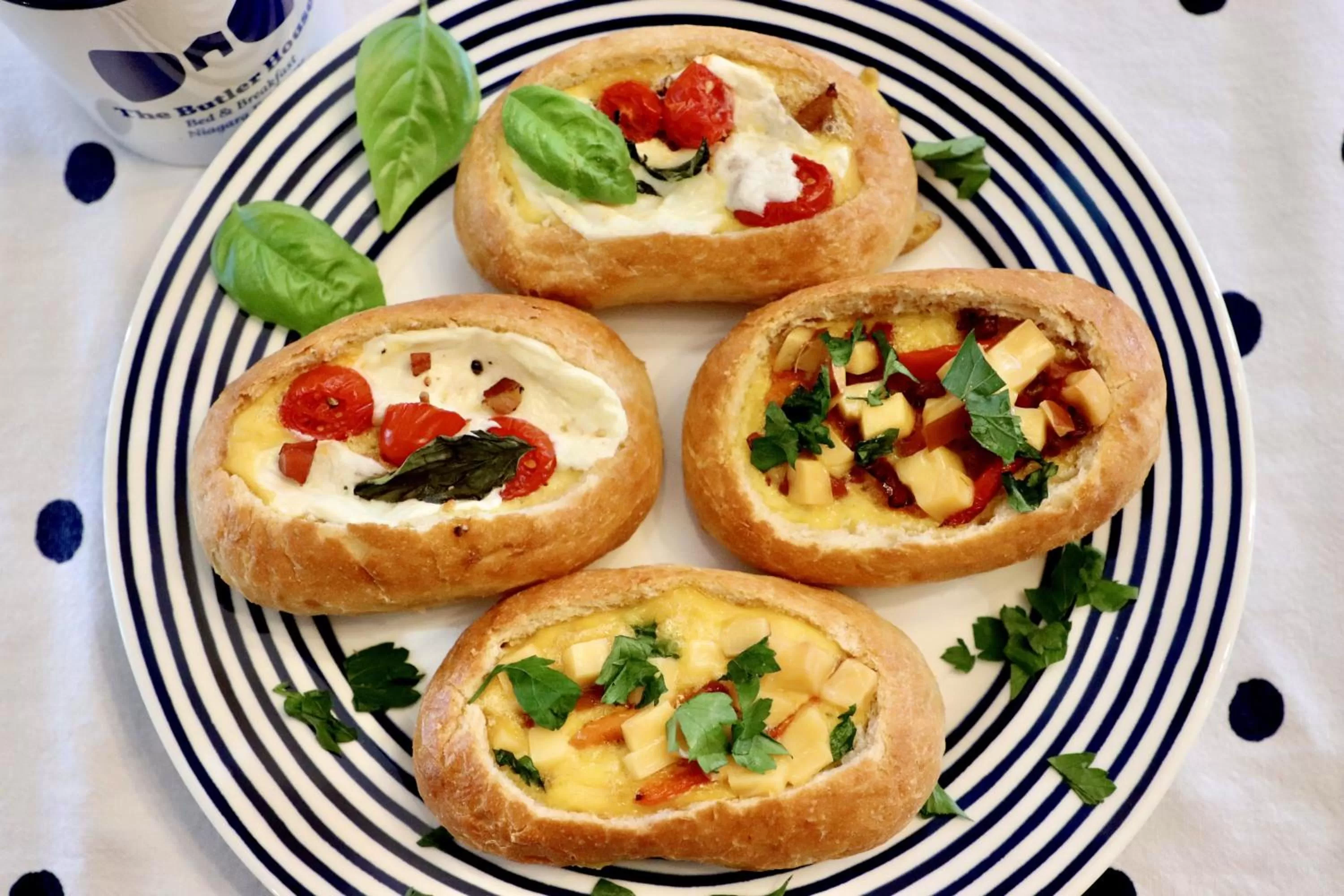 Breakfast in The Butler House Bed & Breakfast