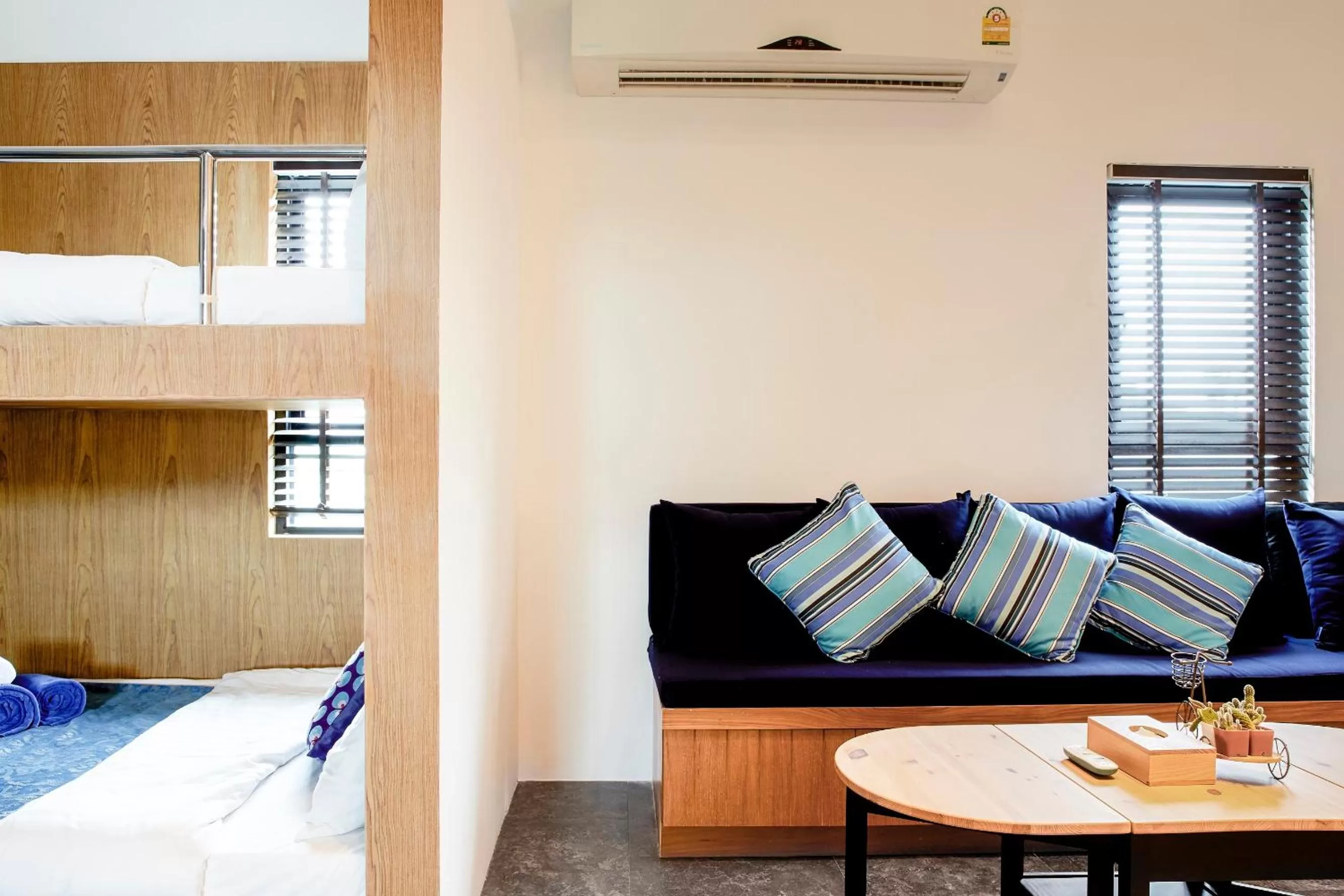 Living room, Bed in Vann Hua Hin Resort