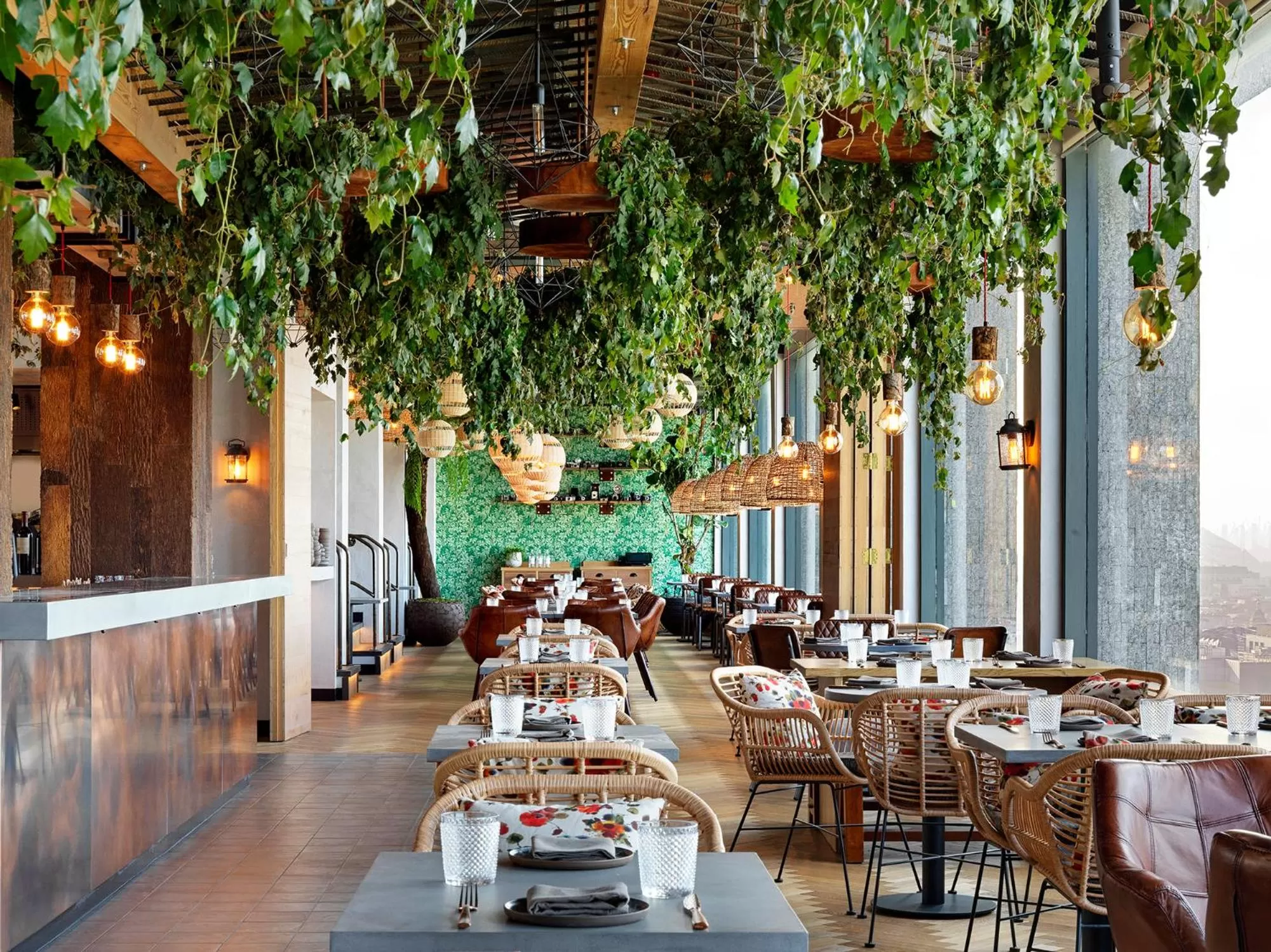 Restaurant/places to eat in Treehouse Hotel London