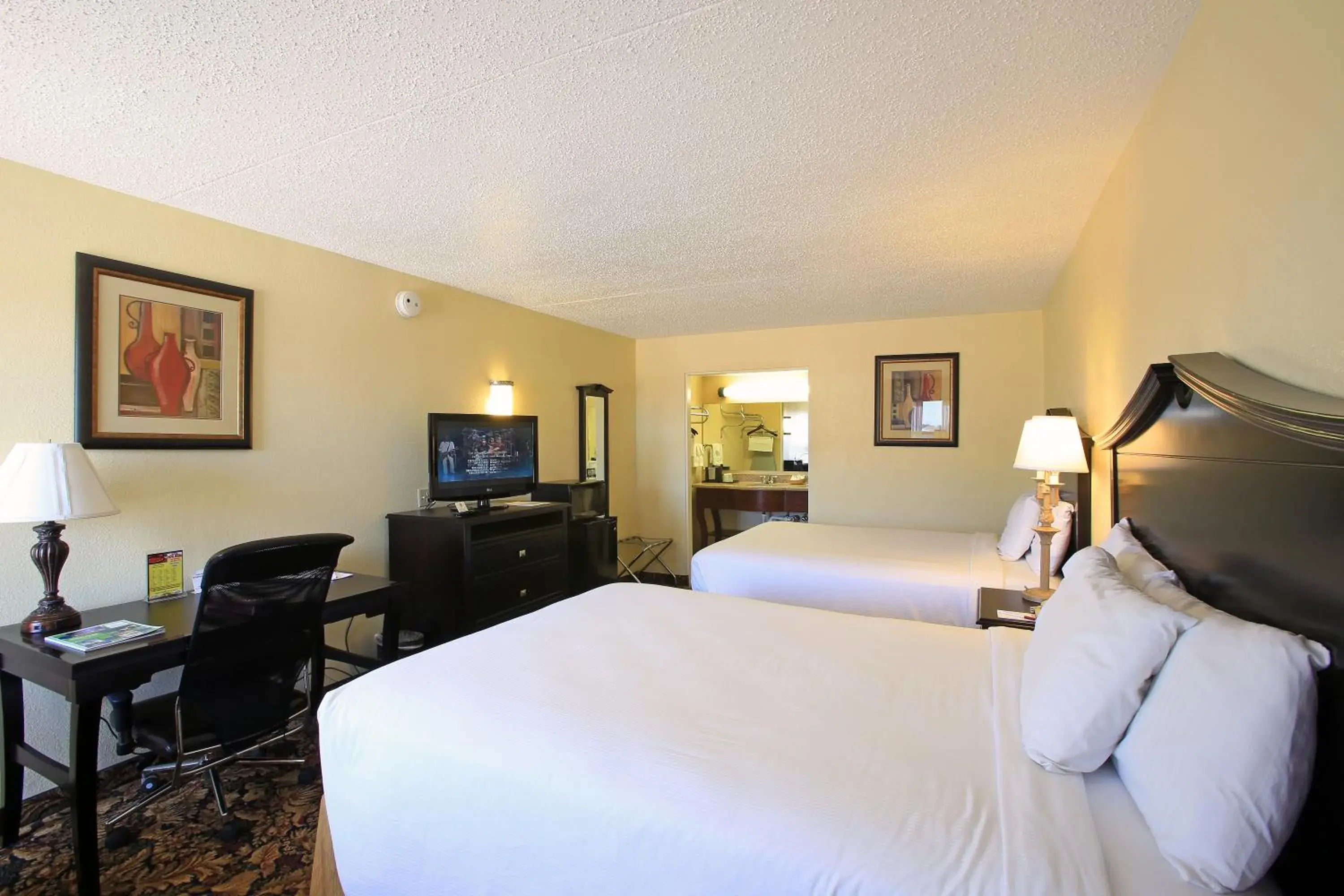 Bedroom in Plaza Inn Midland