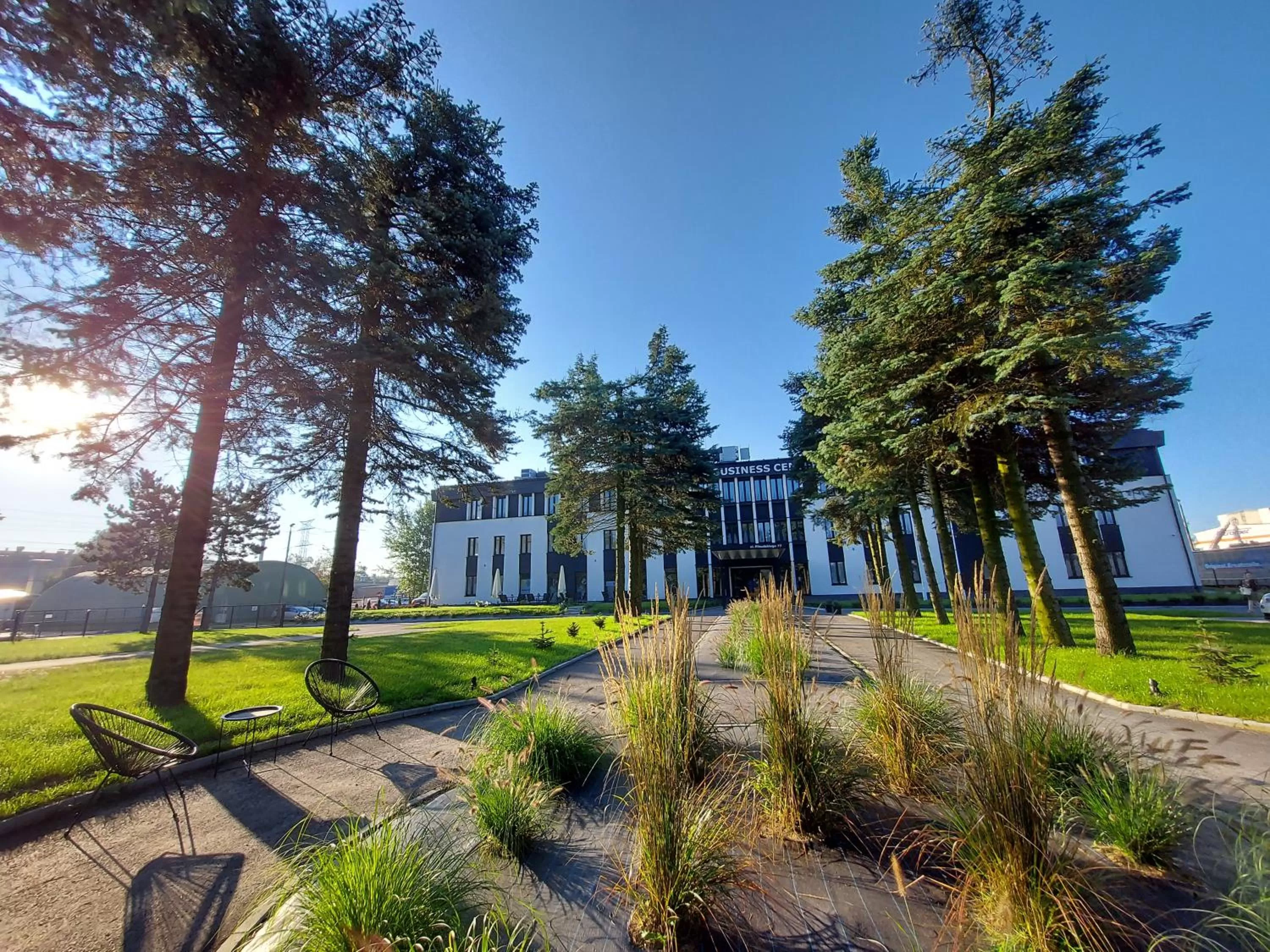 Garden in VANTA Business Center