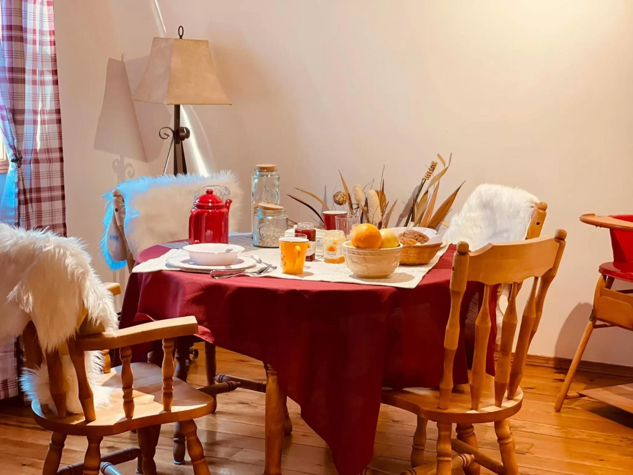 Dining area in Forest & Lake PEI Bed & Breakfast