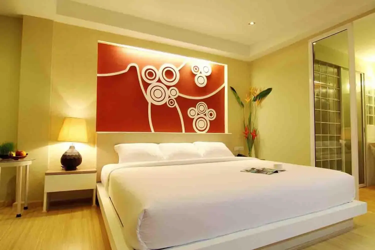 Photo of the whole room, Bed in Lantana Pattaya Hotel (SHA Extra Plus)