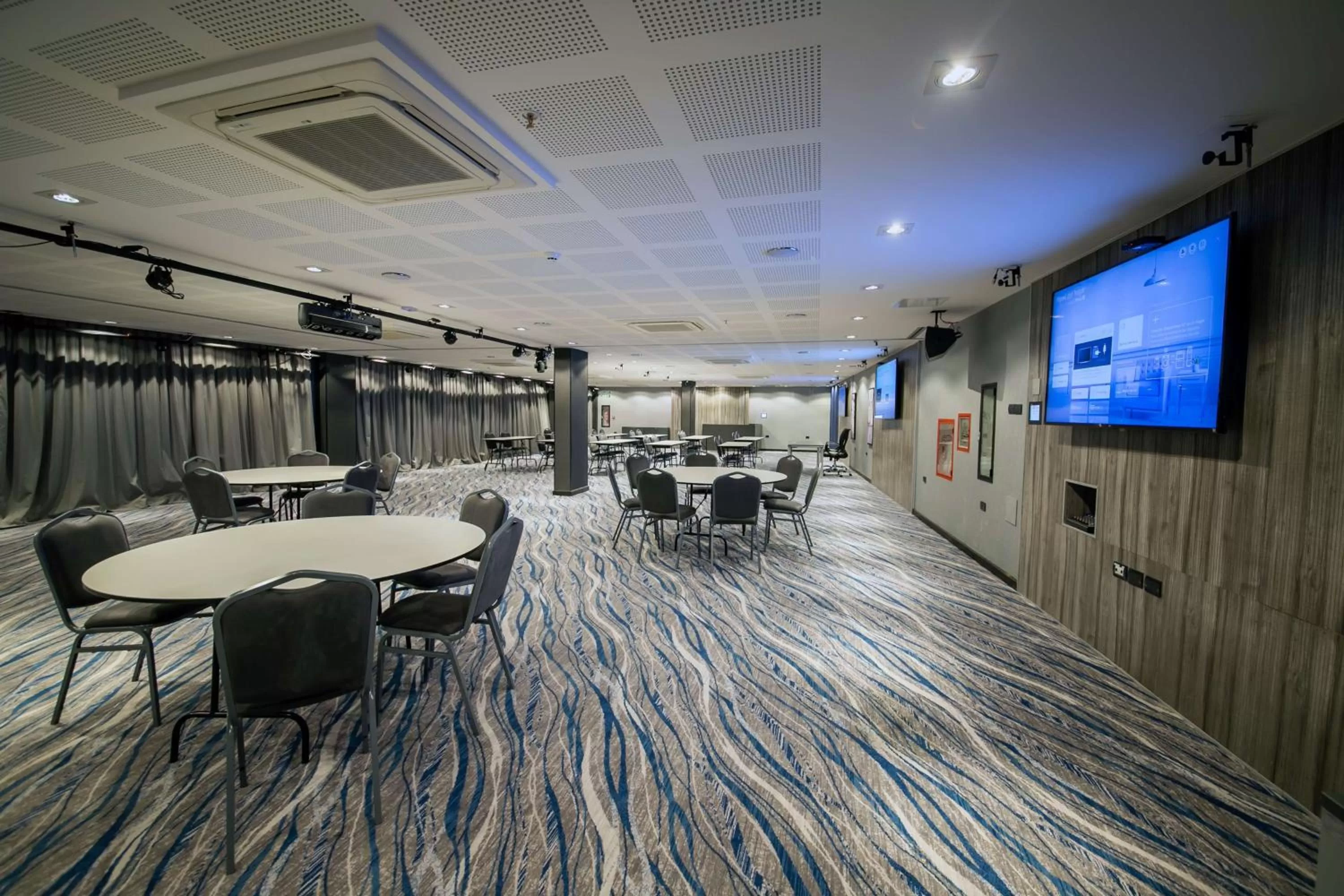 Meeting/conference room in Hilton Garden Inn Santiago Del Estero - HILTON HOTELS