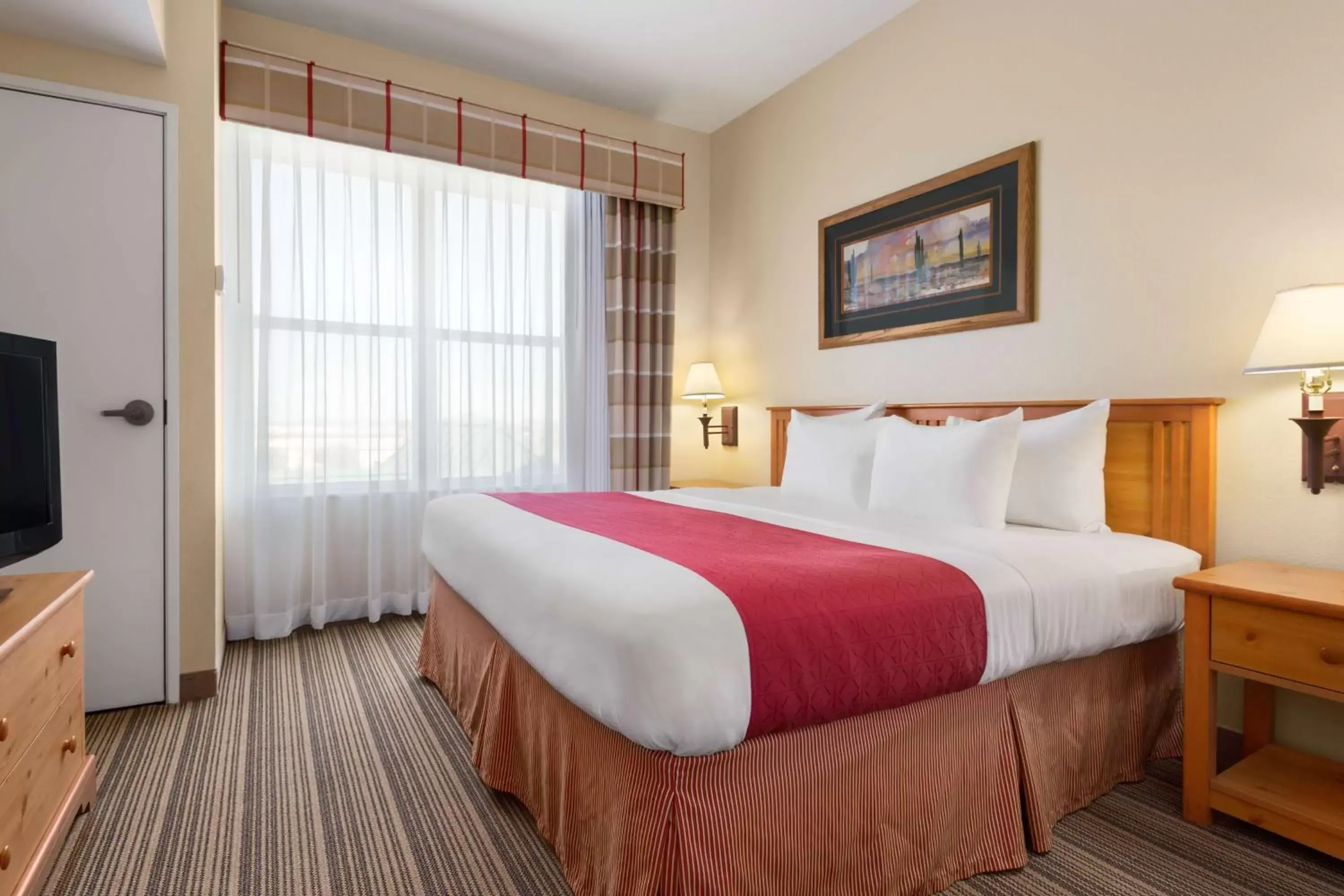 Photo of the whole room, Bed in Country Inn & Suites by Radisson, Tucson Airport, AZ