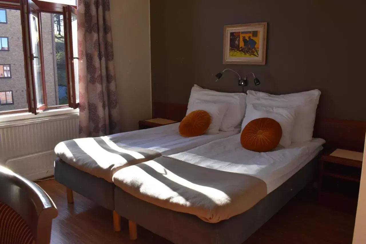Bedroom, Bed in Best Western Tidbloms Hotel
