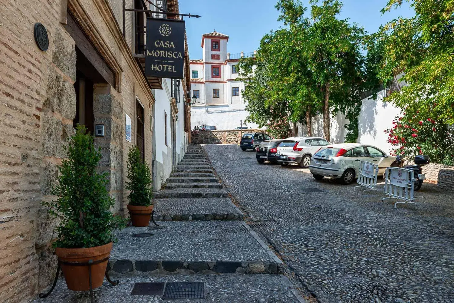 Street view in Hotel Casa Morisca