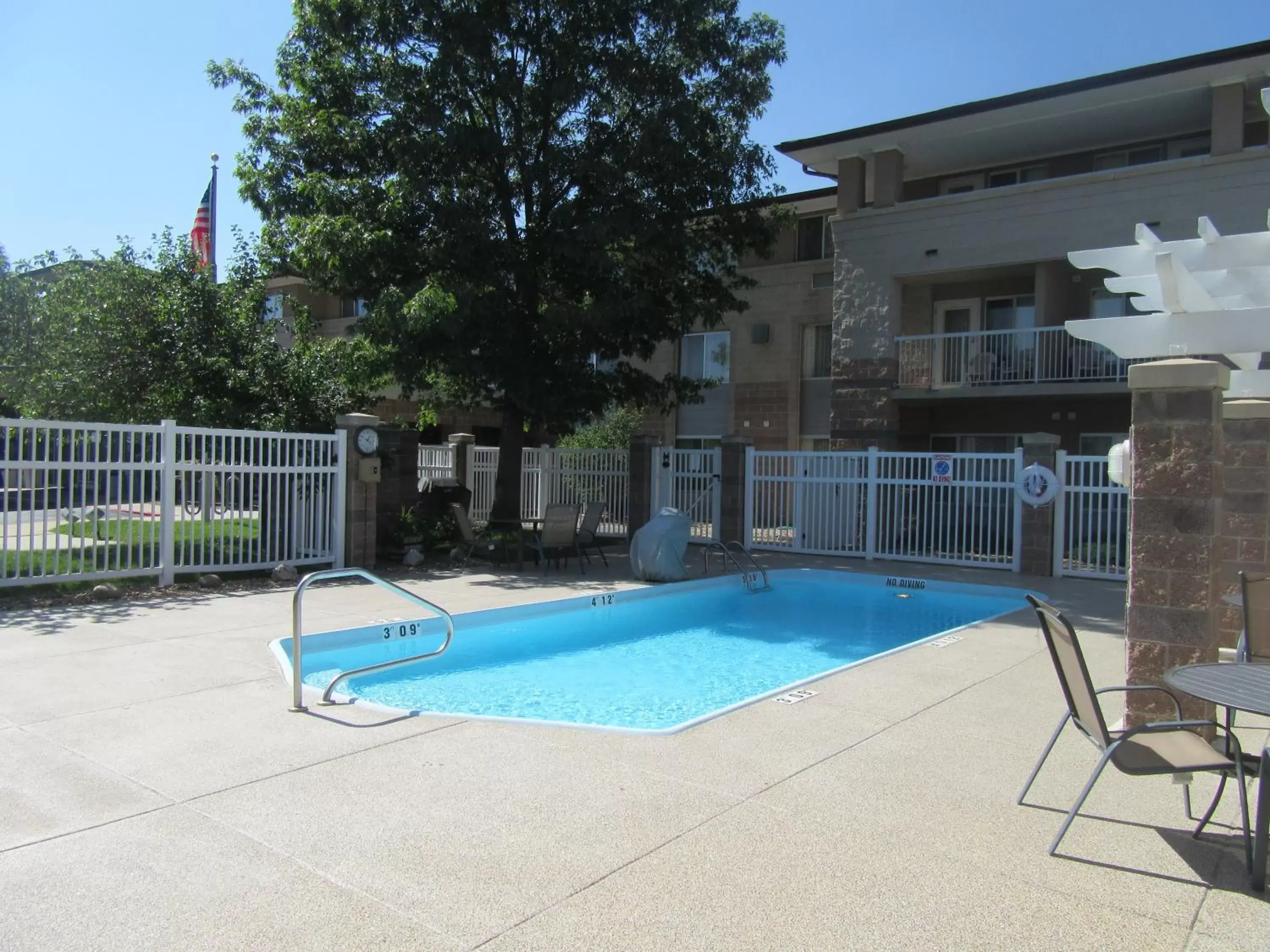 Swimming Pool in Comfort Inn & Suites Boulder