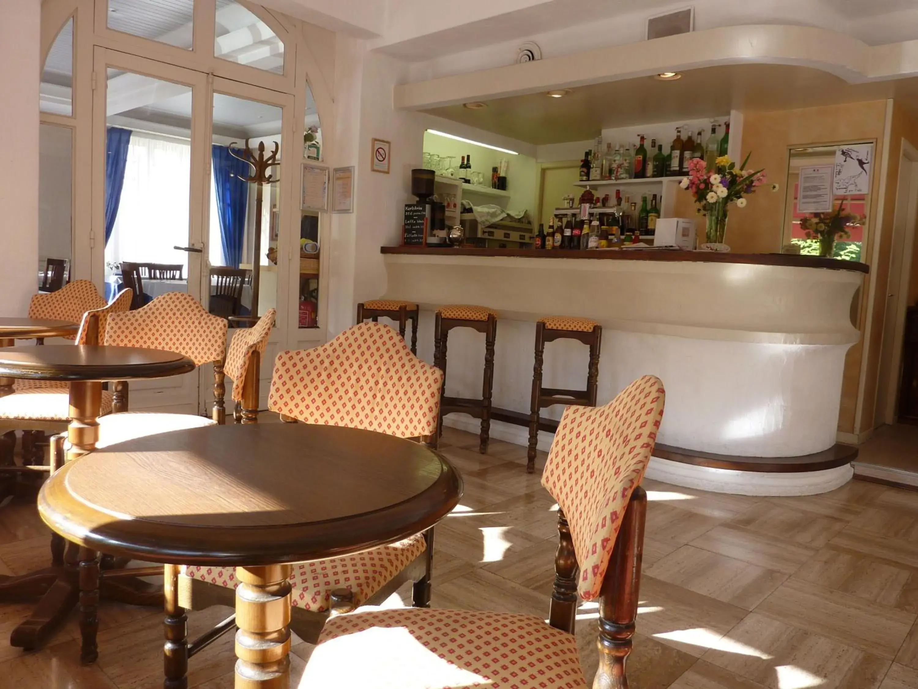 Lounge or bar, Lounge/Bar in Citotel de La Vallee