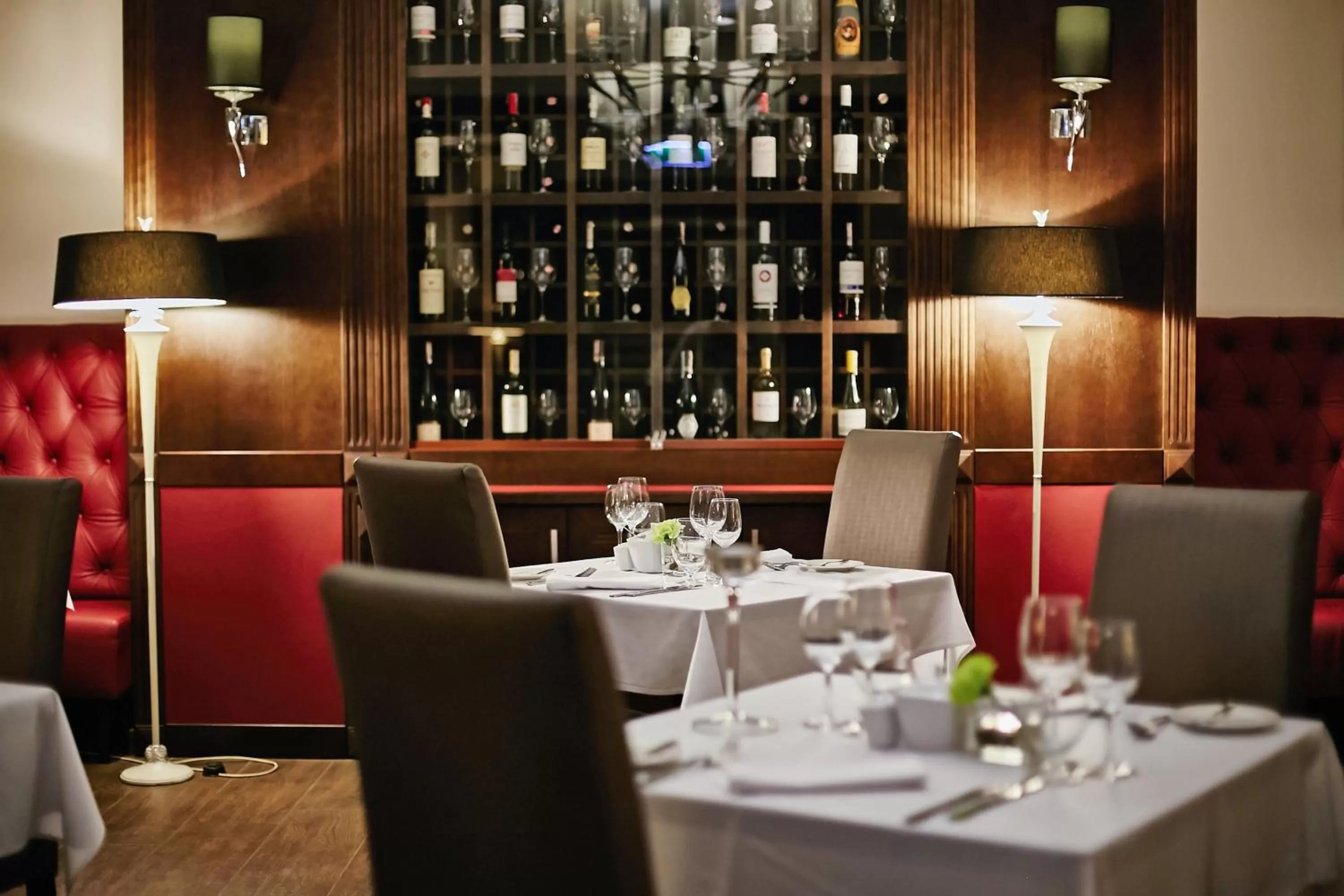 Restaurant/places to eat in Holiday Inn Krakow City Centre by IHG