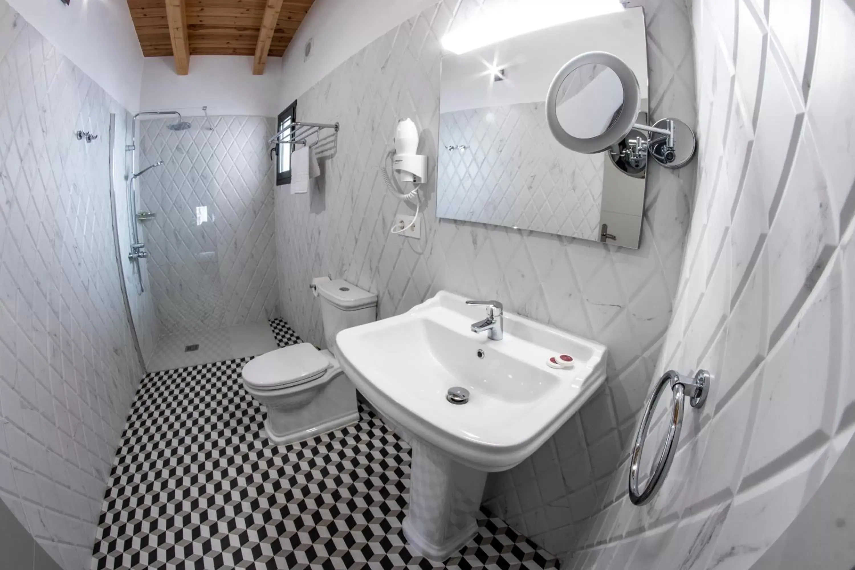 Bathroom in La Casa de Carlota