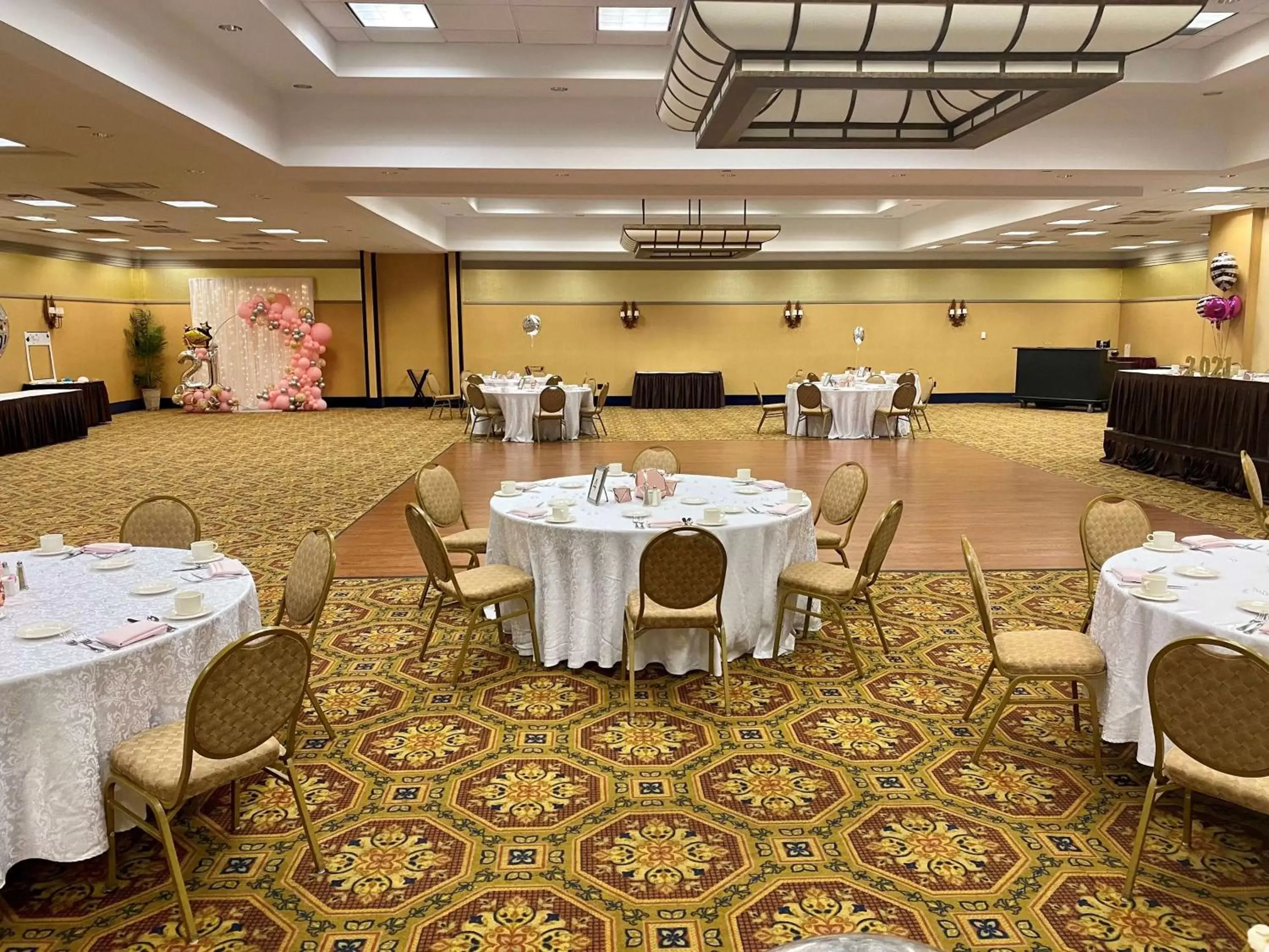 On site, Banquet Facilities in Radisson Hotel Philadelphia Northeast